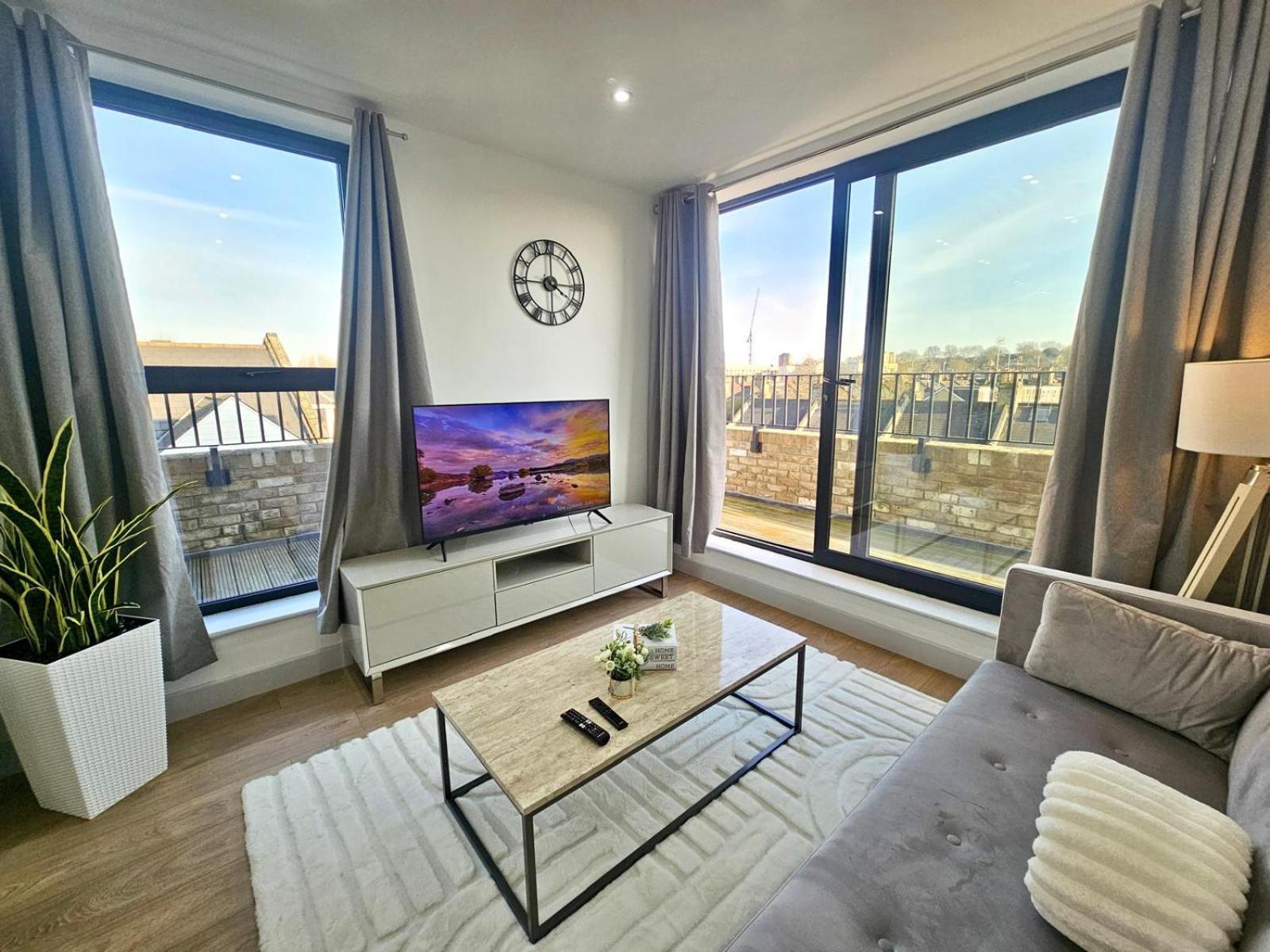 Hobson Woods Apartment London