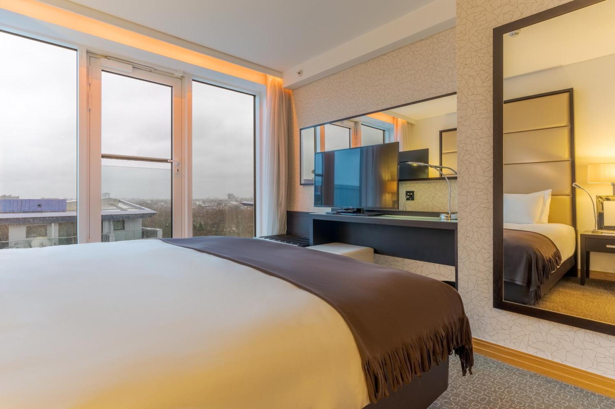 Hotel Pestana Chelsea Bridge & London