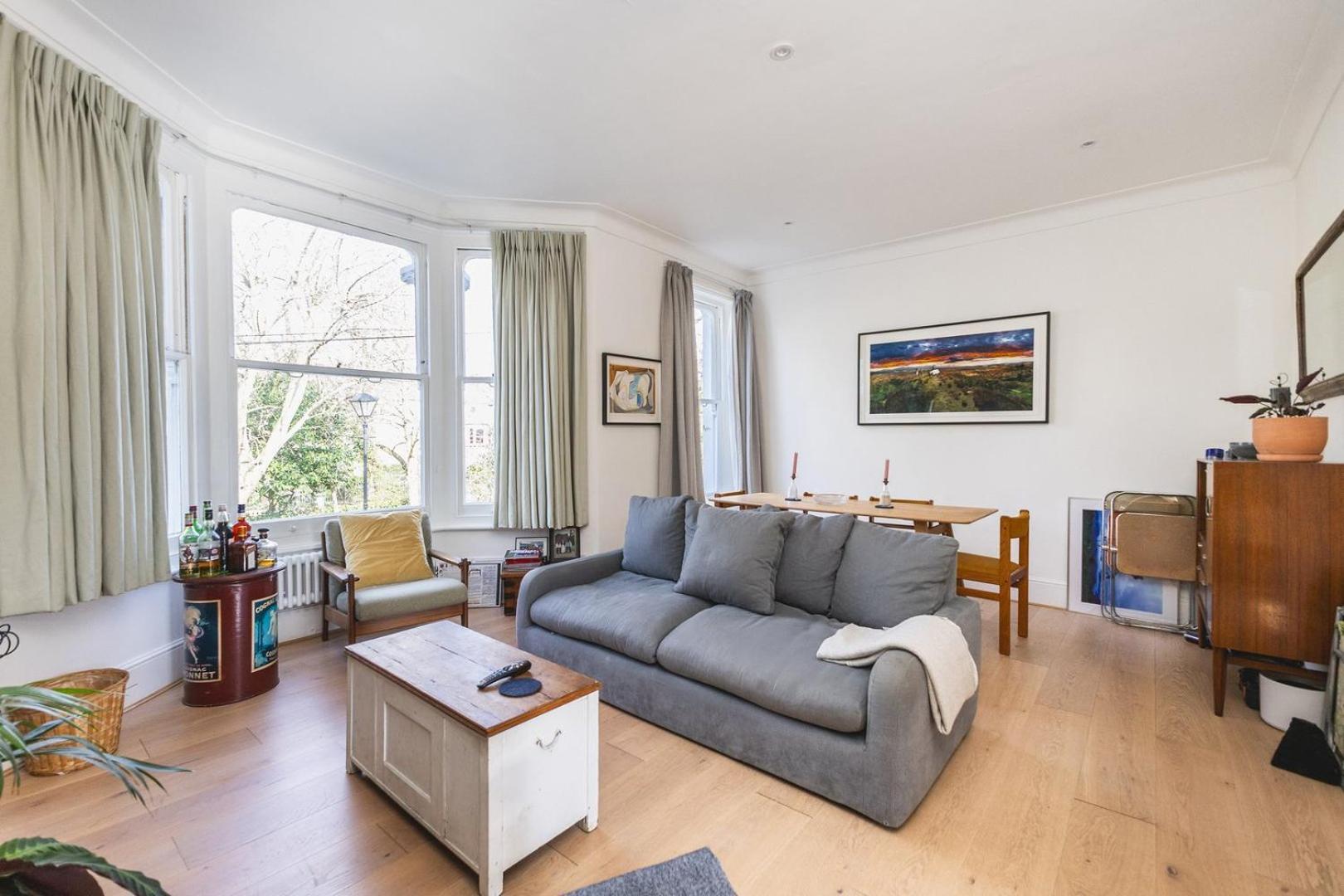 Leafy & Stylish Brixton Retreat Apartment *