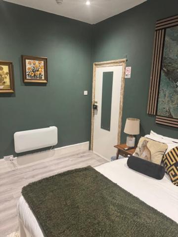Aimi Luxury Living Guest house