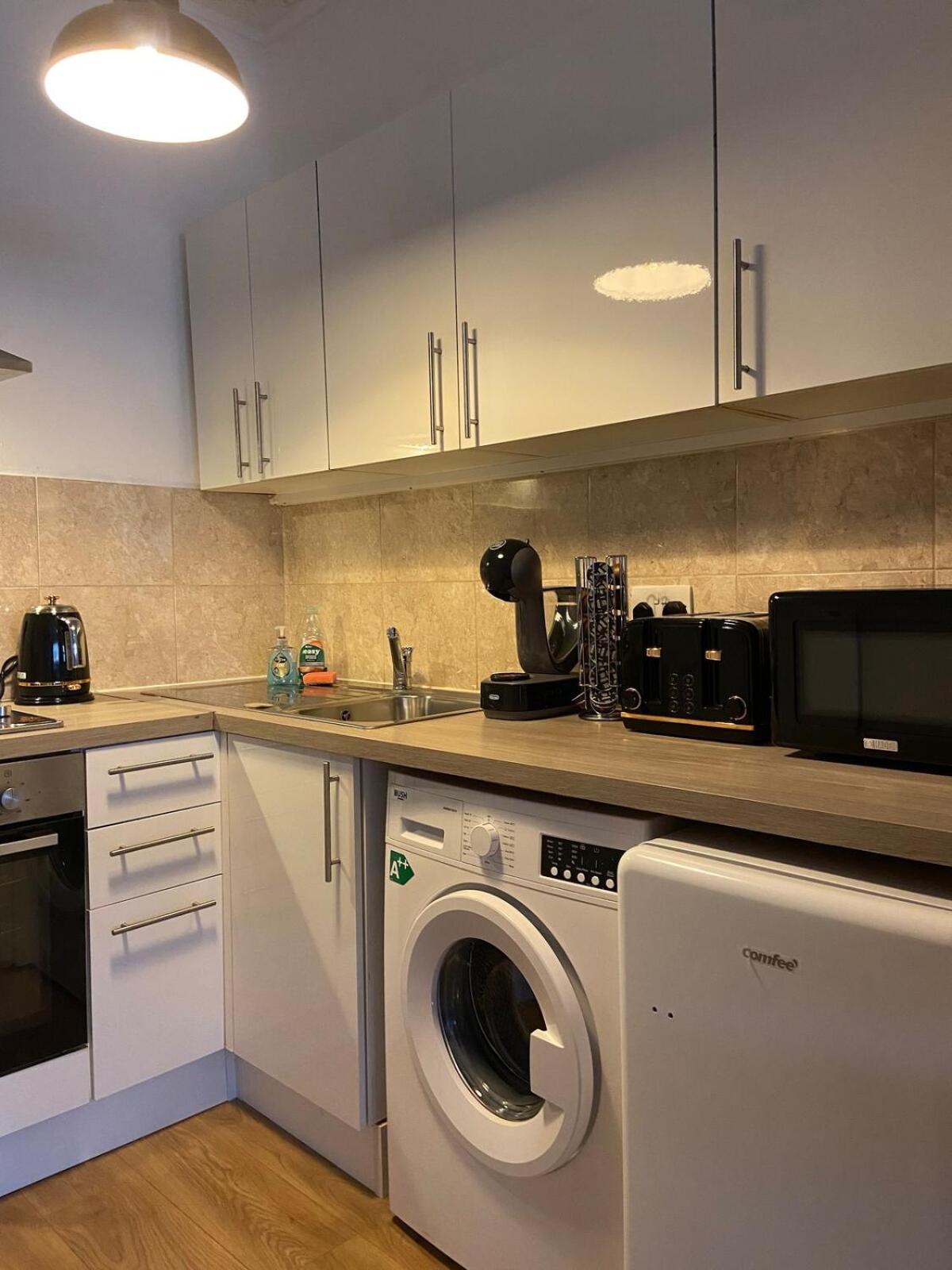 Premium Flat In Zone 1