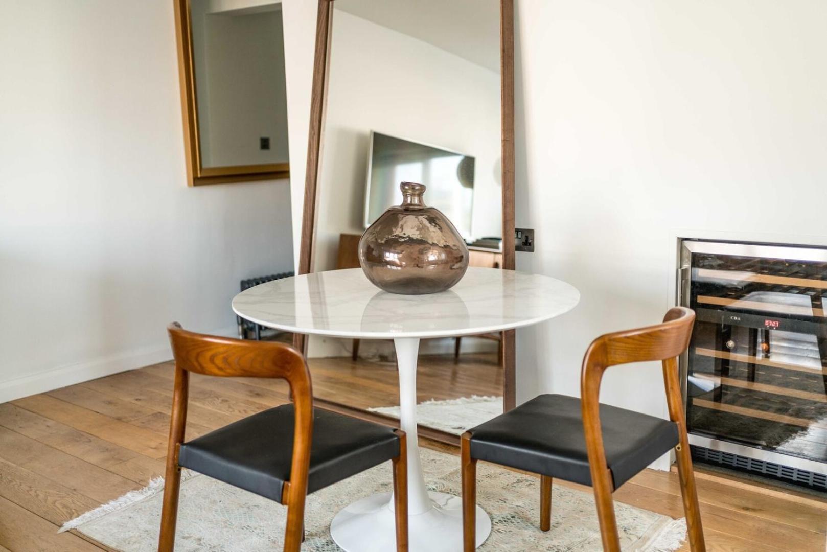 Stylish 1b Flat Near Tower Bridge Apartment *