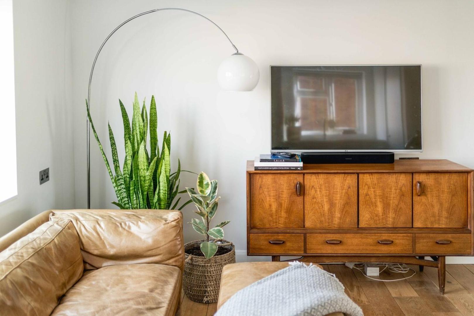 Stylish 1b Flat Near Tower Bridge Apartment