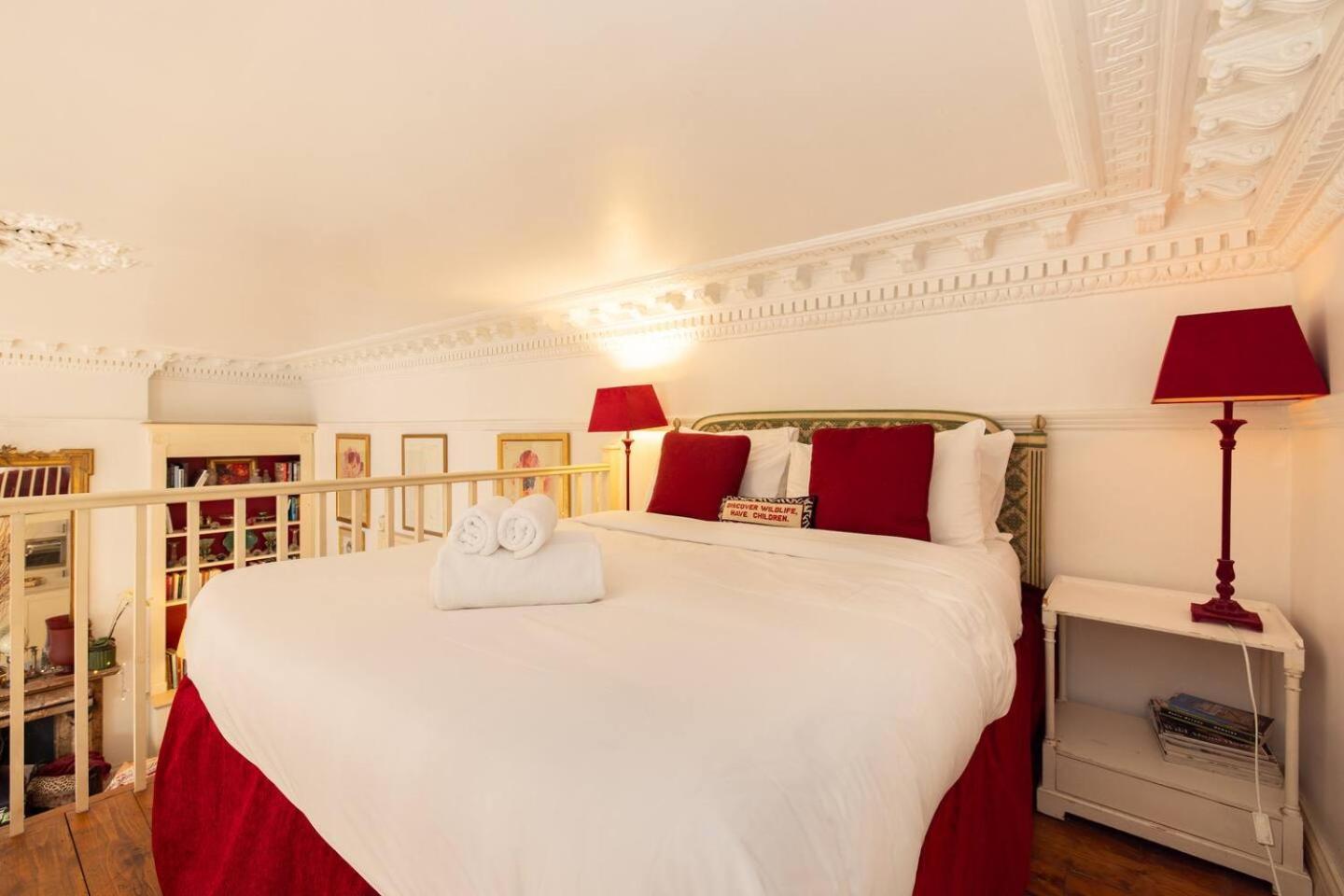 Apartment Large With Mezzanine Bed *
