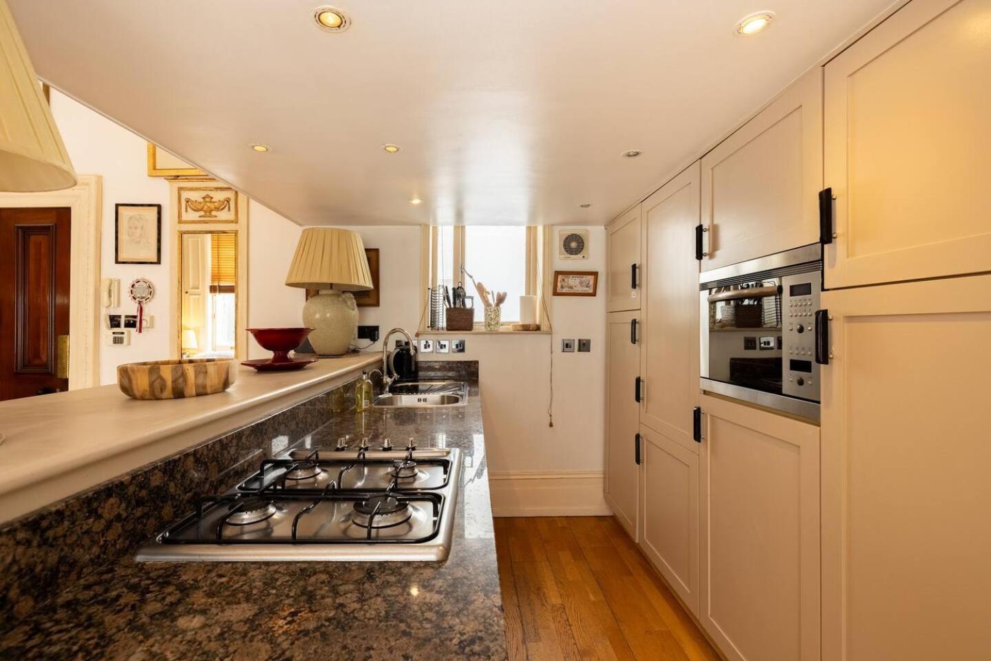 Large With Mezzanine Bed Apartment