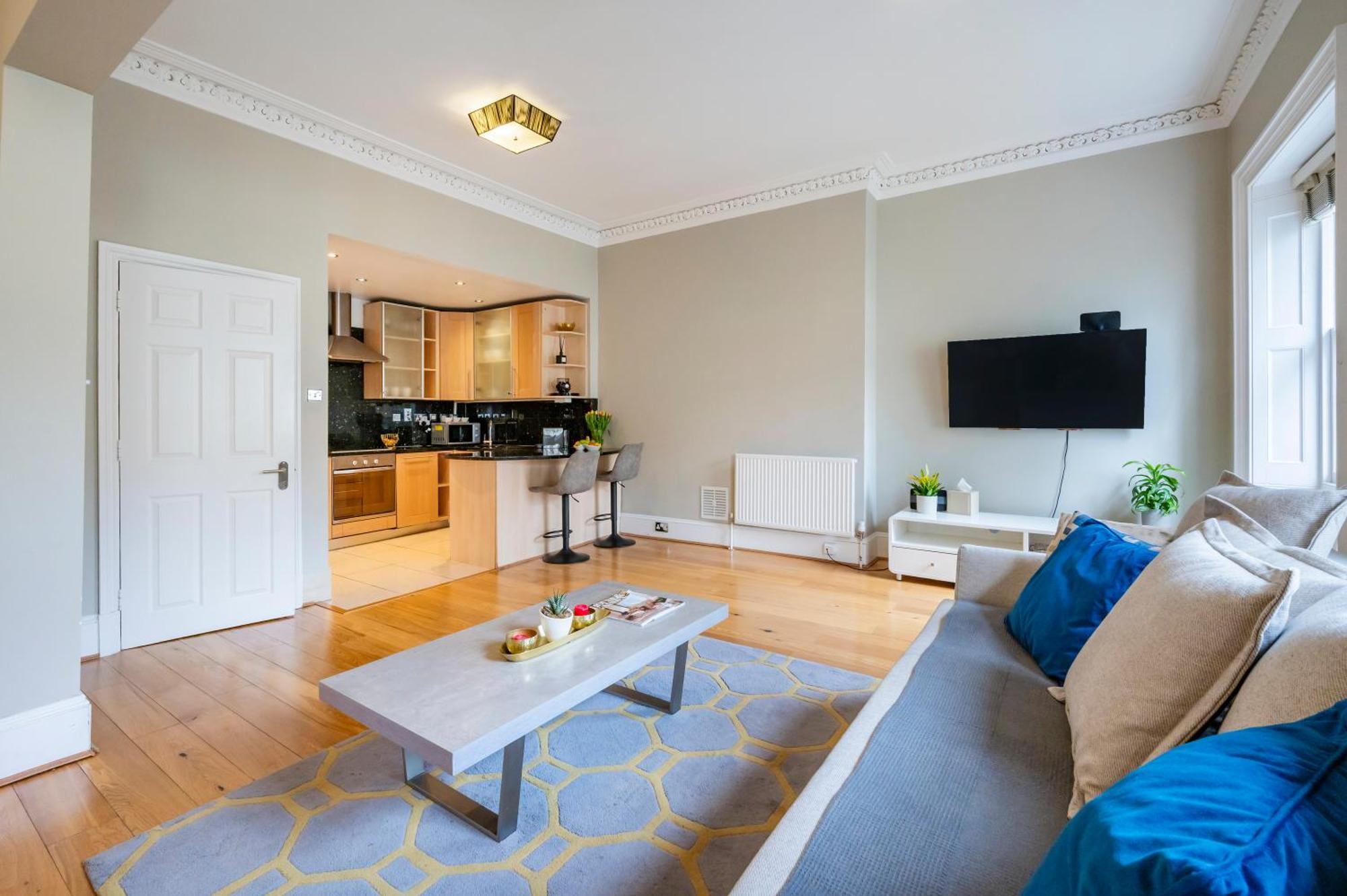 Hyde Park Apartment London