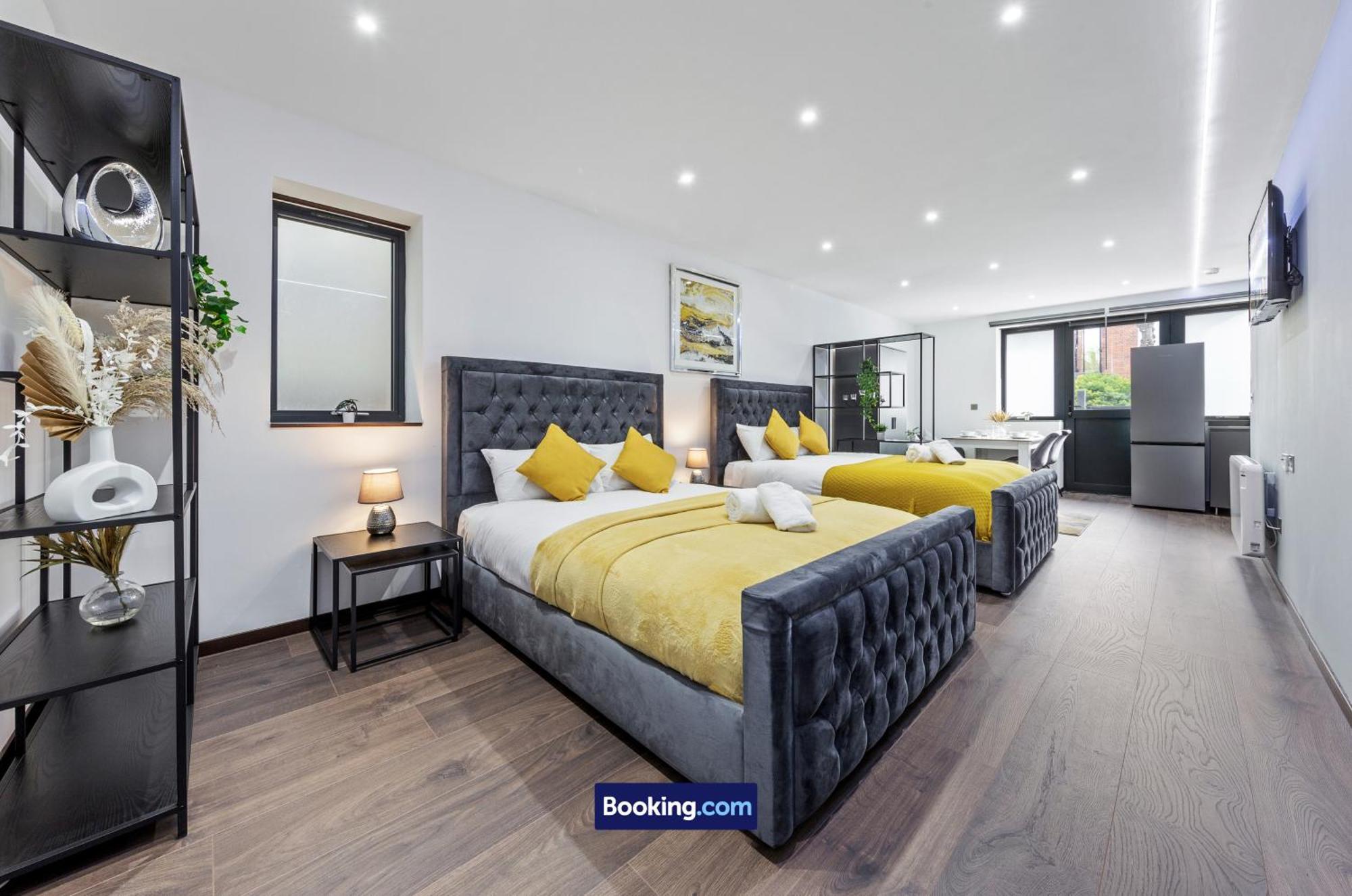 Apartment Stylish By Smart Short Lets & Serviced Woodstock With Free Wifi