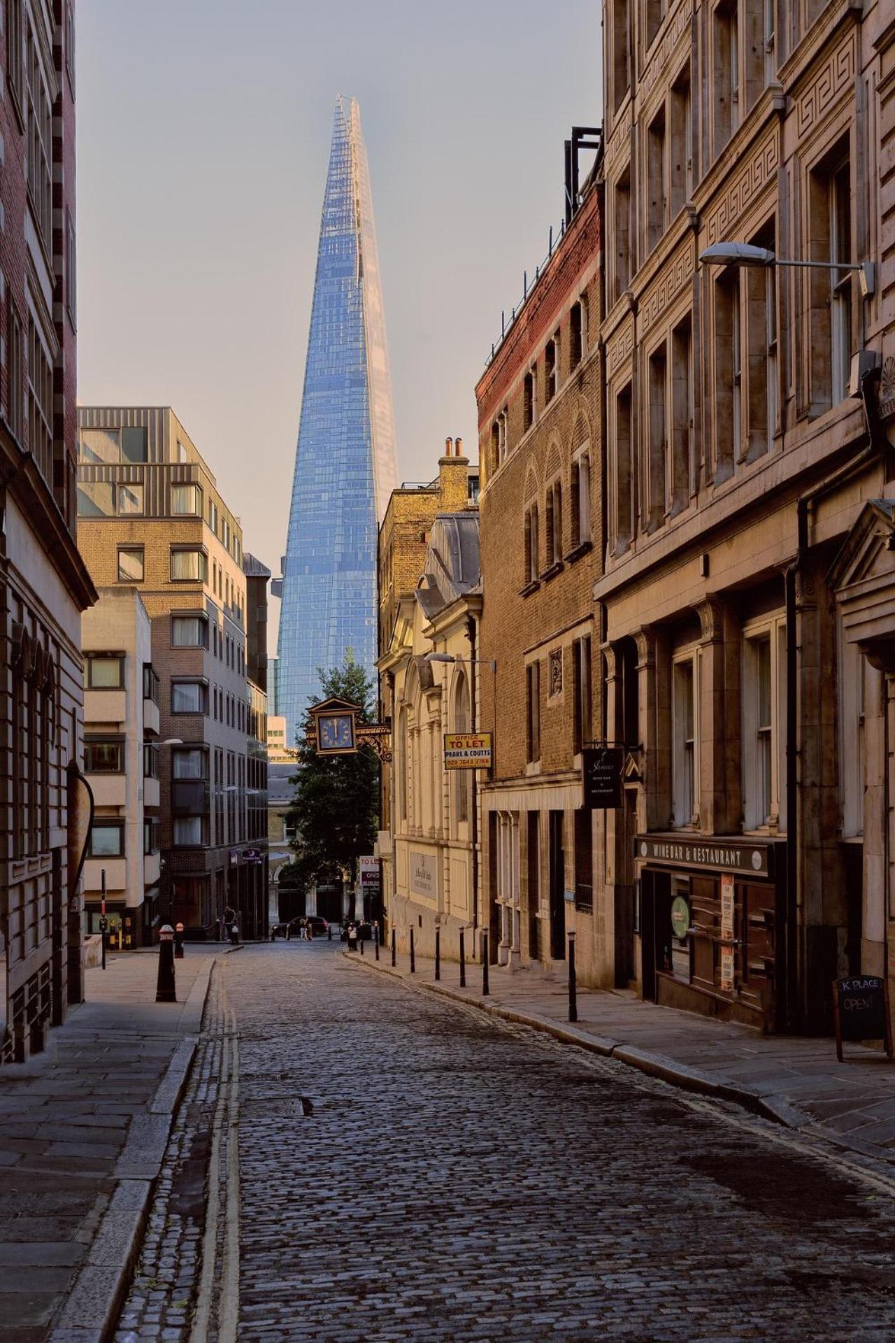 Chic In Spitalfields, *