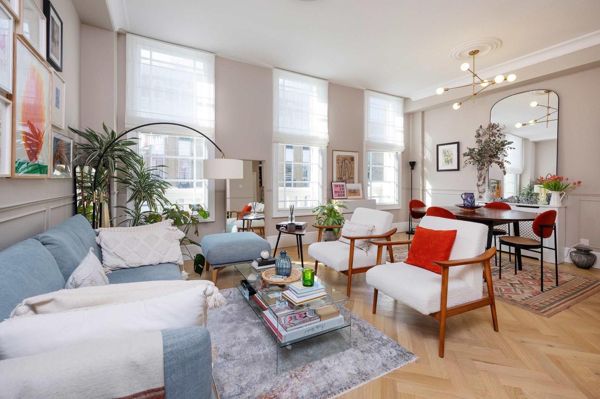Veeve - The Islington Elegance *