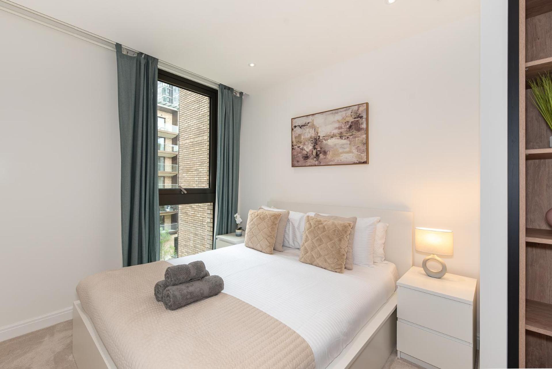 Apartment Premium 2-bedroom Flat With Lift & Private Balcony In Farringdon, London
