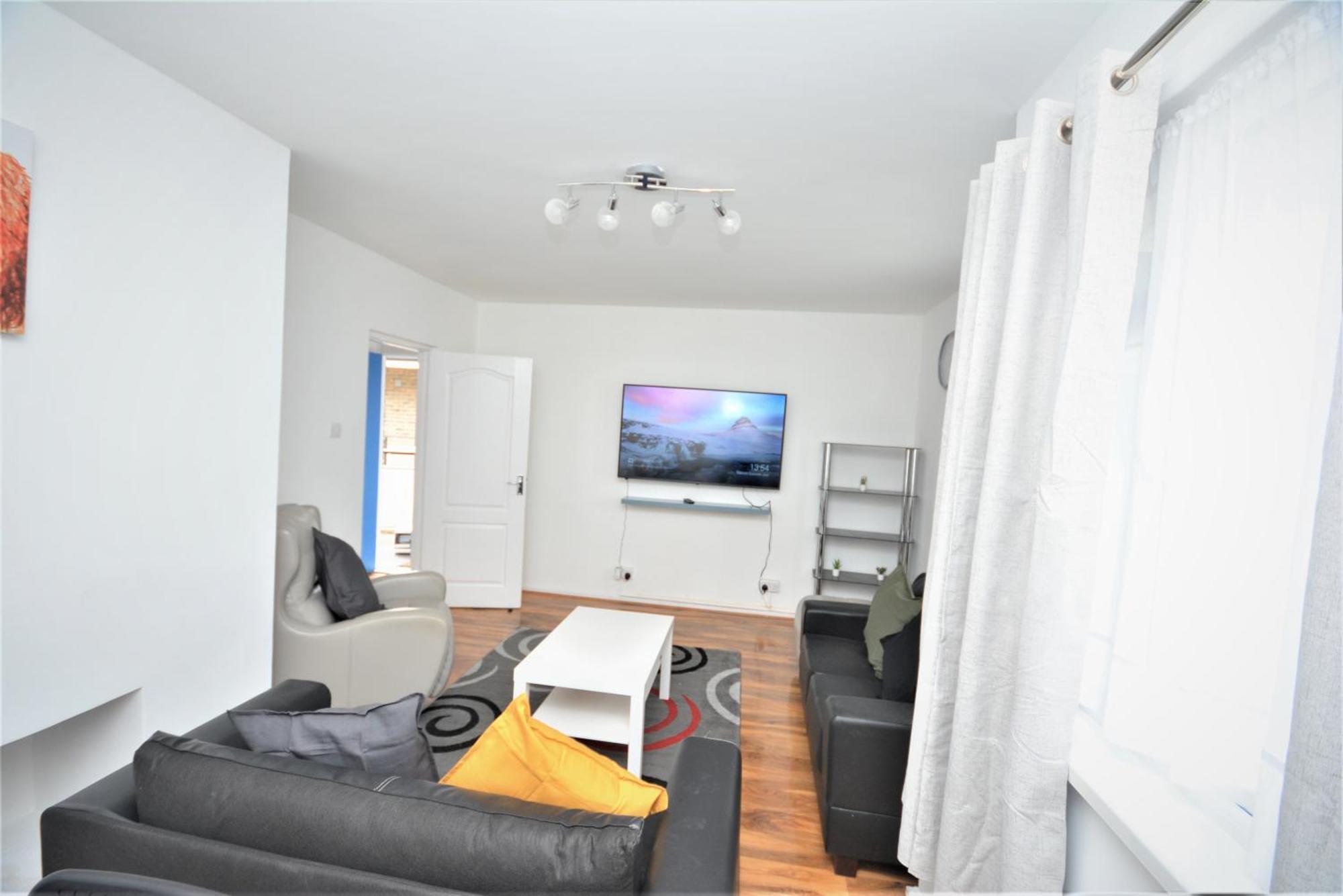 Lovely 2 Bedroom In Greater Apartment London