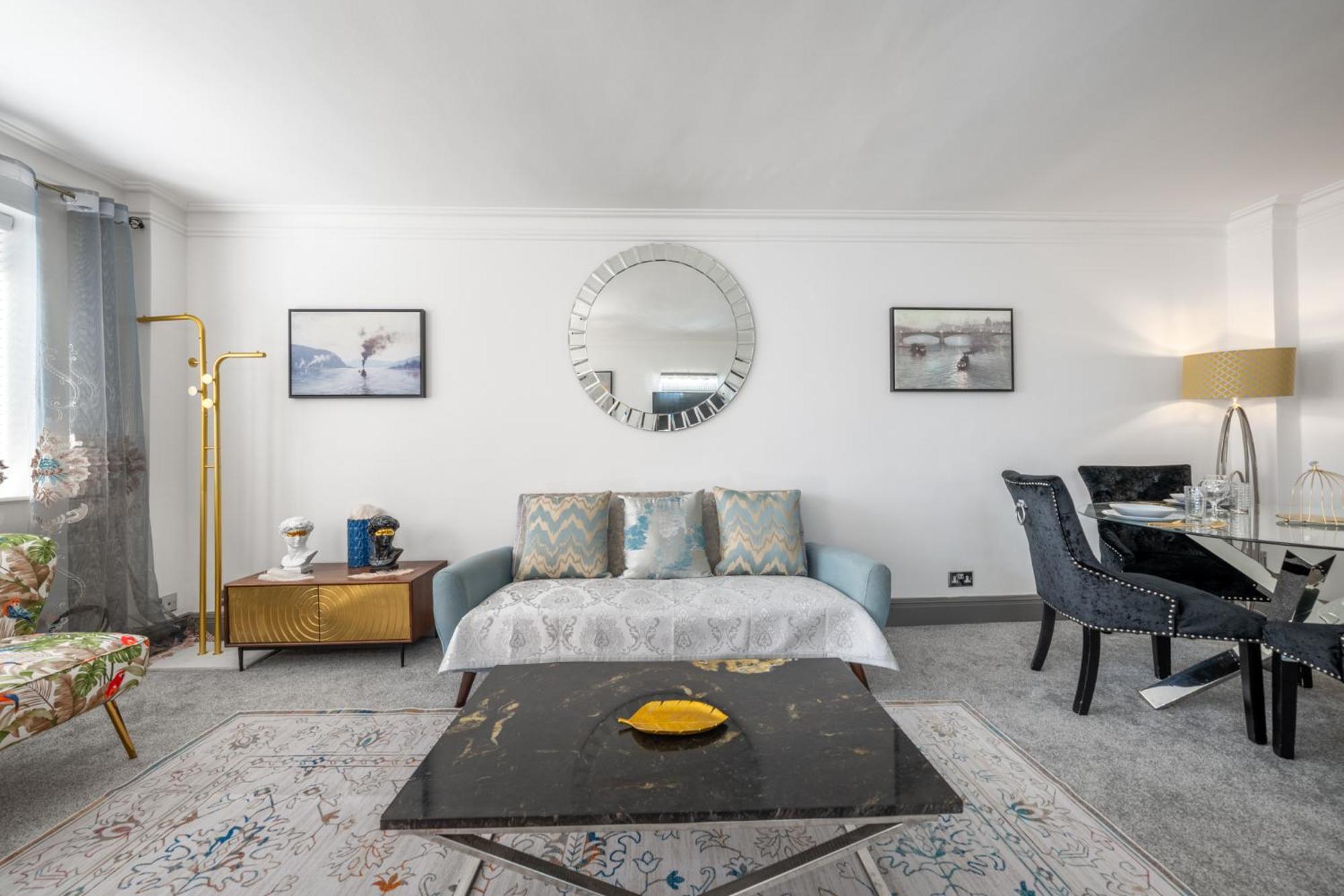 Apartment Posh With Terrace Over Harrods London
