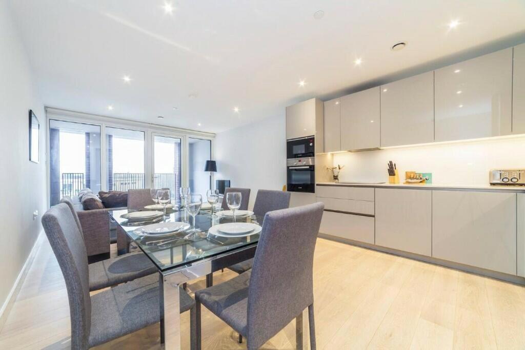 Chic 2-bedroom In Canada Water, - Stylish Retreat Near The River Thames Apartamento Londres