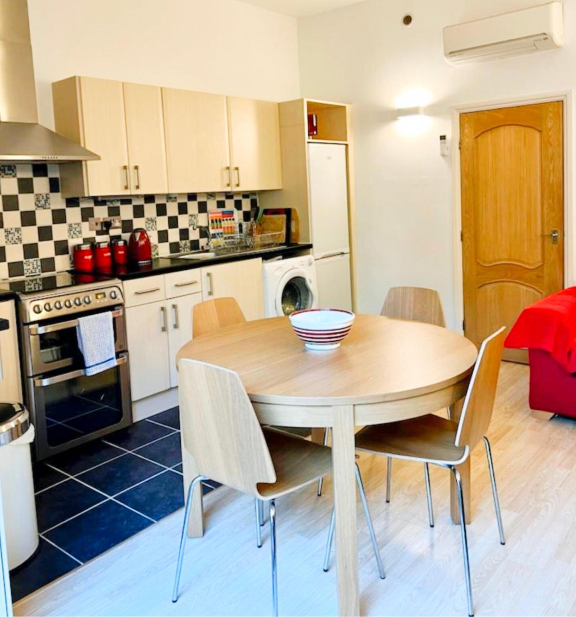 Superb In Willesden Green, 10mins To Apartamento