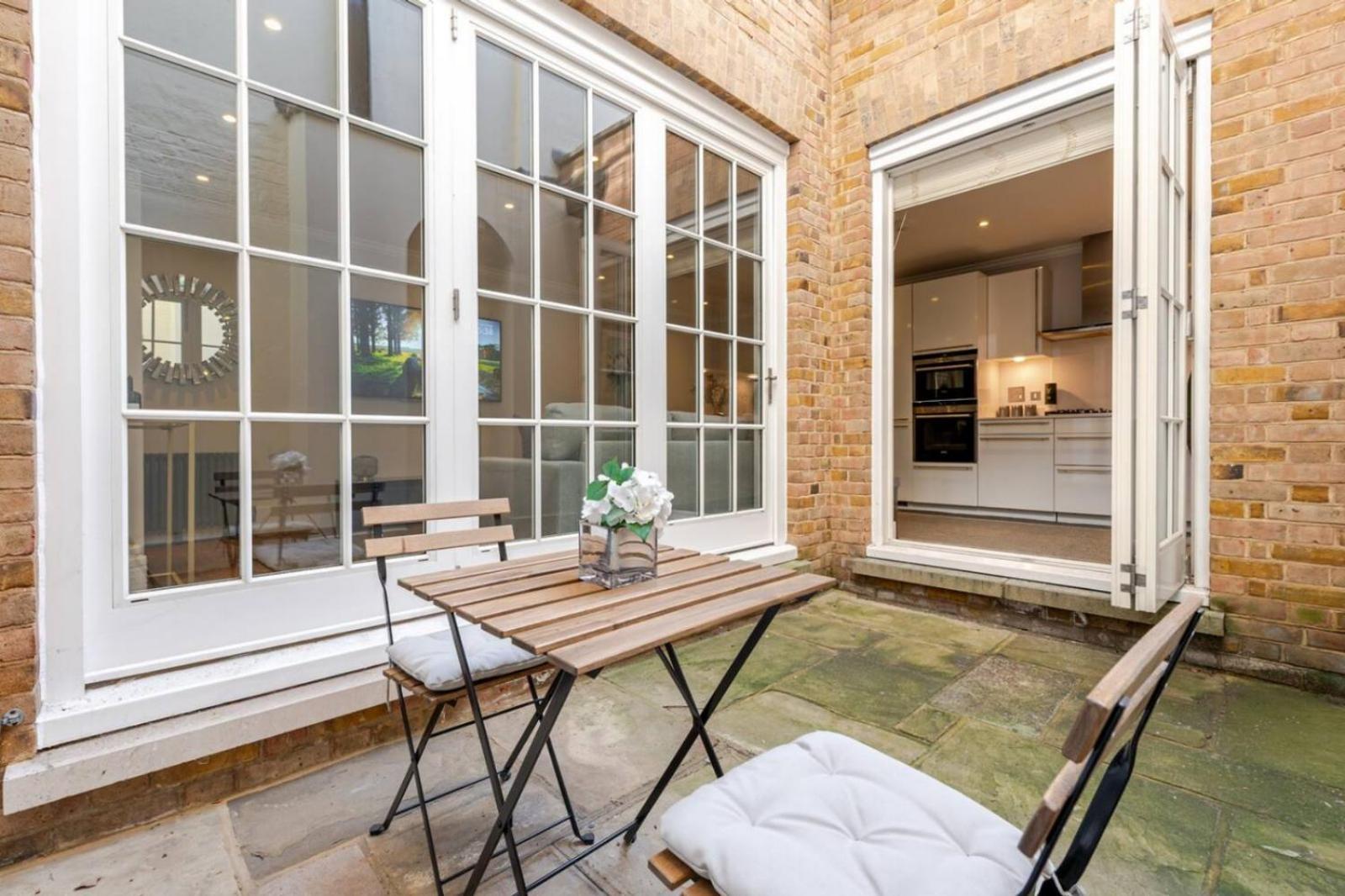 Super Lux 3 Bed By Mayfair London