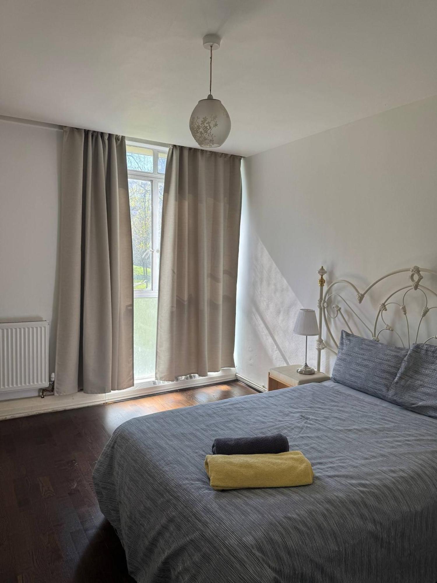 Charming 2 Bed In Apartment