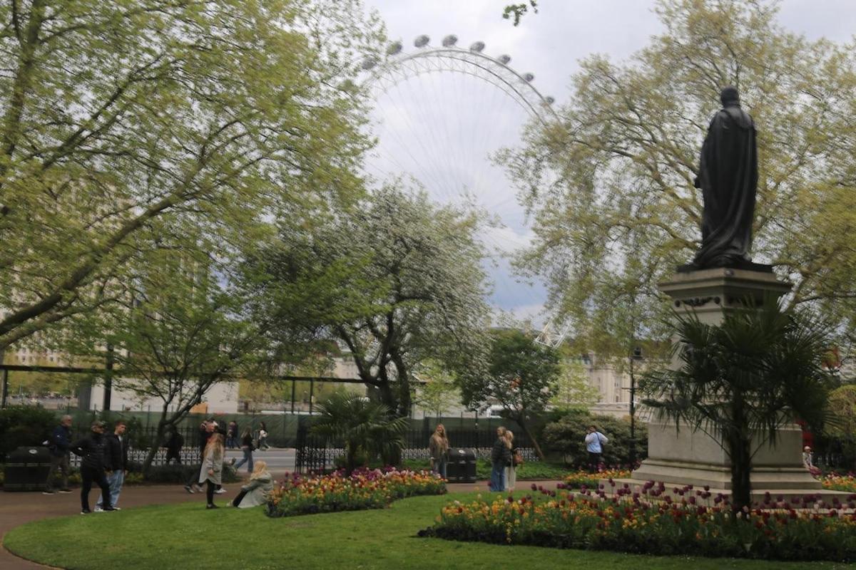 Charming 2 Bedroom Flat In The Heart Of London, 2 Mins To Trafalgar Square! * London