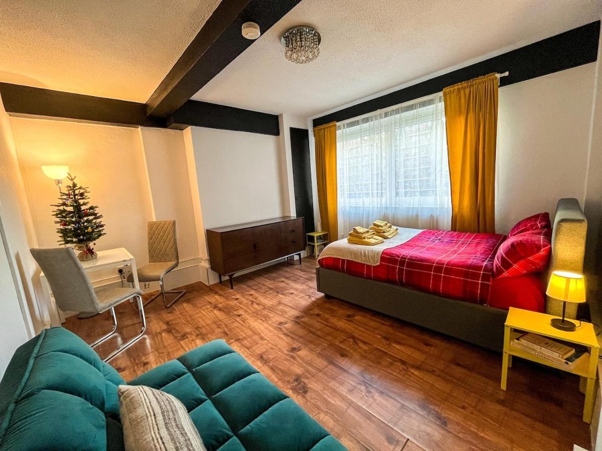 Apartment Close To Tower Bridge London
