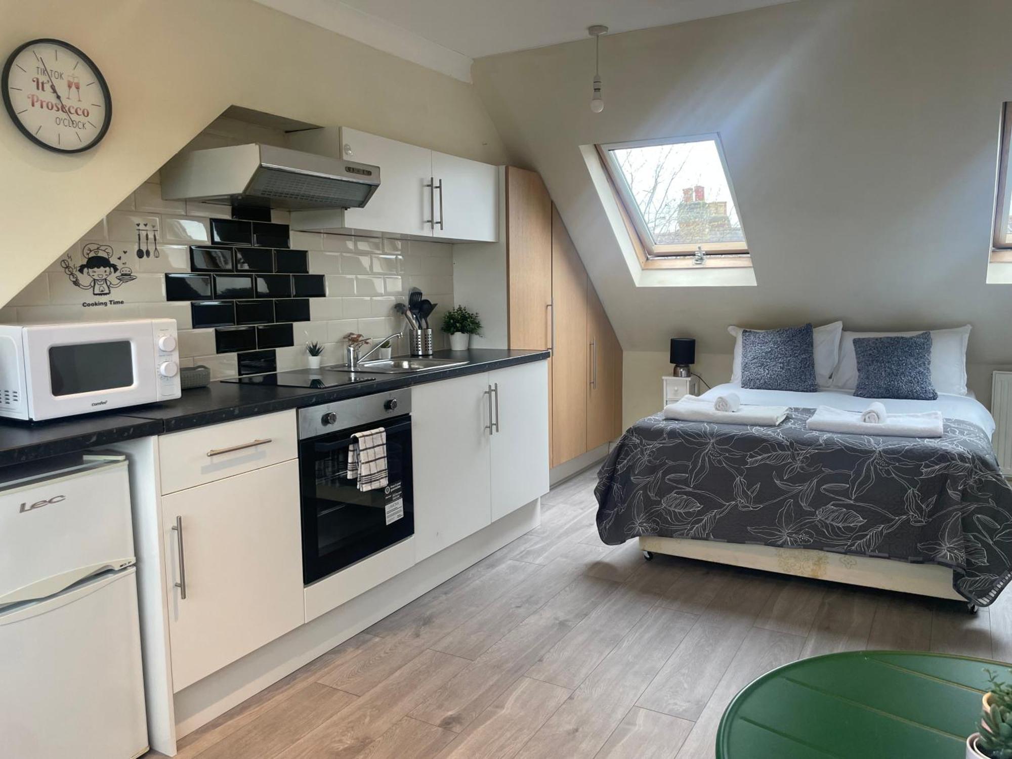 Amazing Studios - East London Walthamstow Apartment *