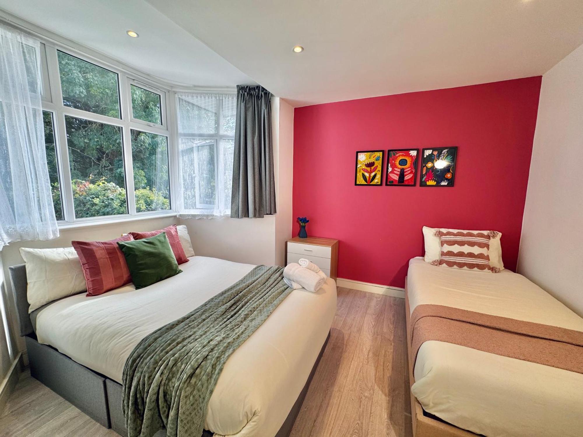 En-suites With Free Parking 30min To Casa de hóspedes