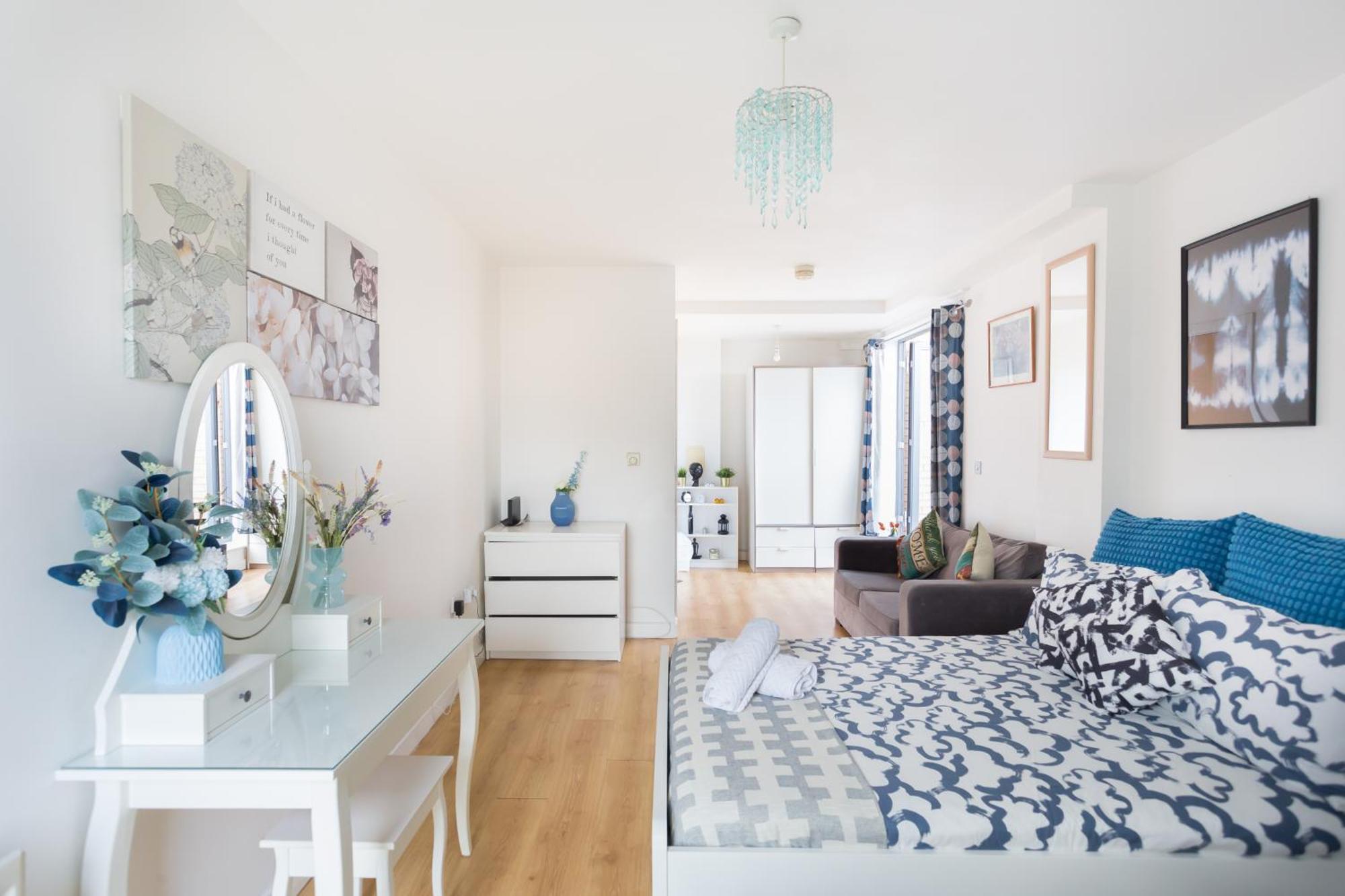 Hannah Homes London