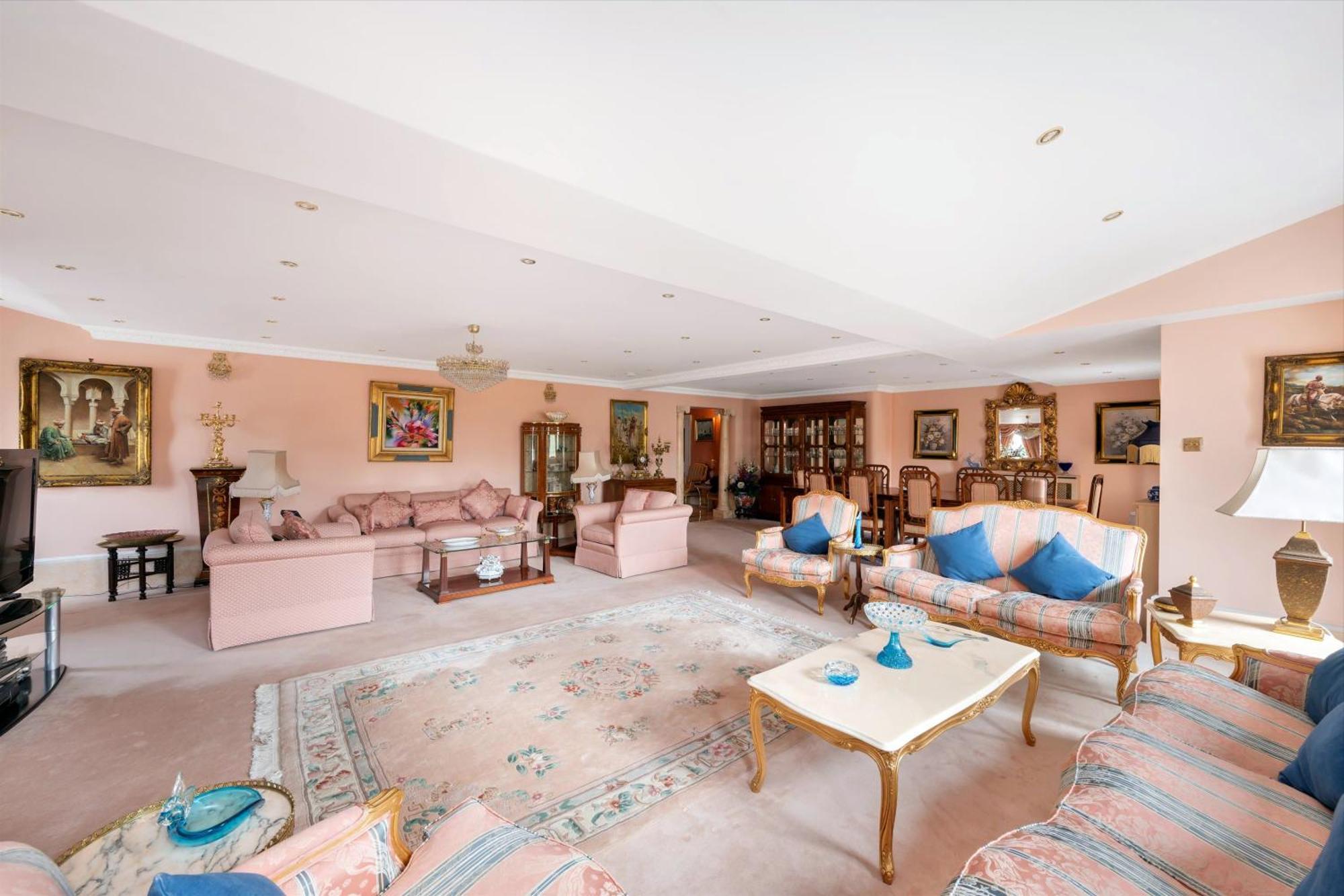 Apartment 4 Bedroom With Hyde Park Views In Lancaster Gate *