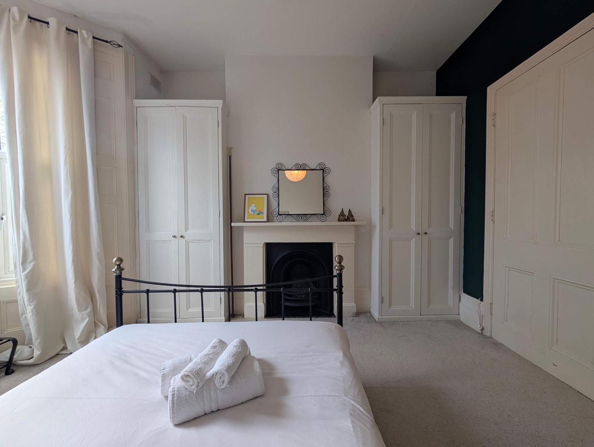 Apartamento Chic & Modern Flat In *
