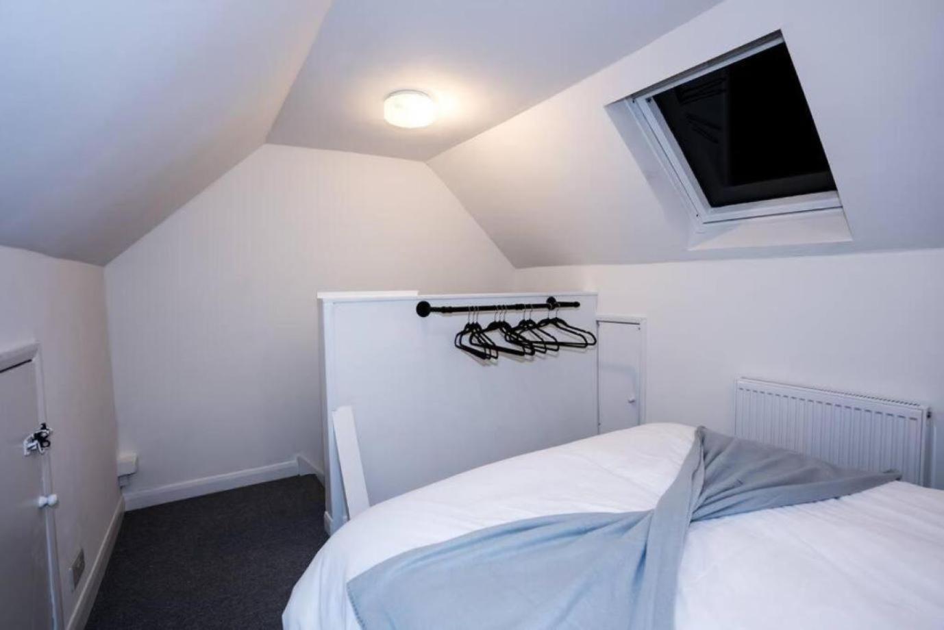 Apartment 3 Bed Modern House Tottenham *