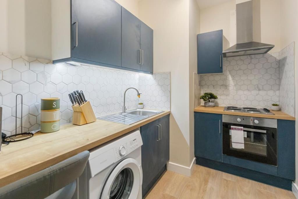 74 Graham Road - Basement London