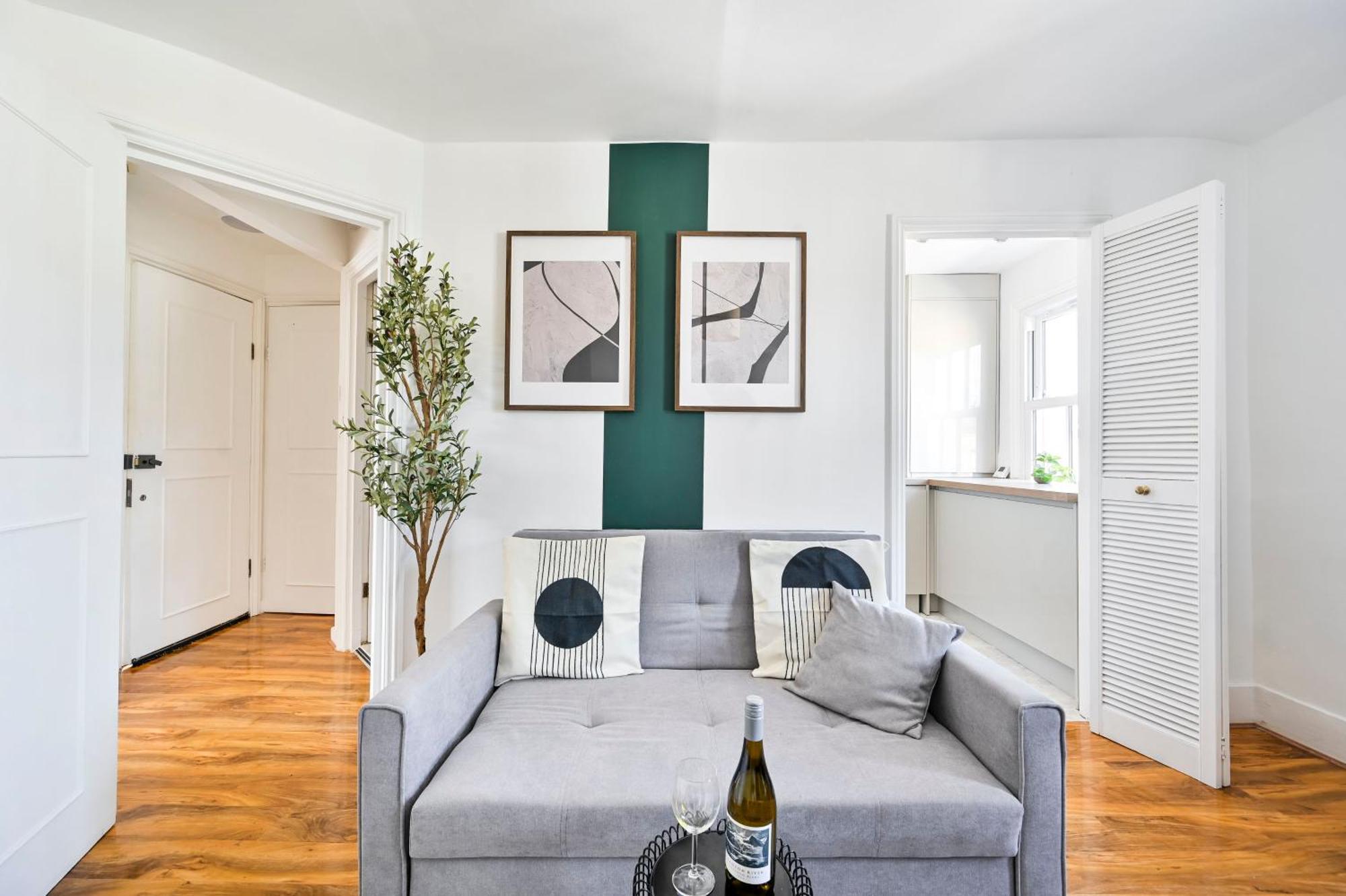 Kings Cross Apartment London