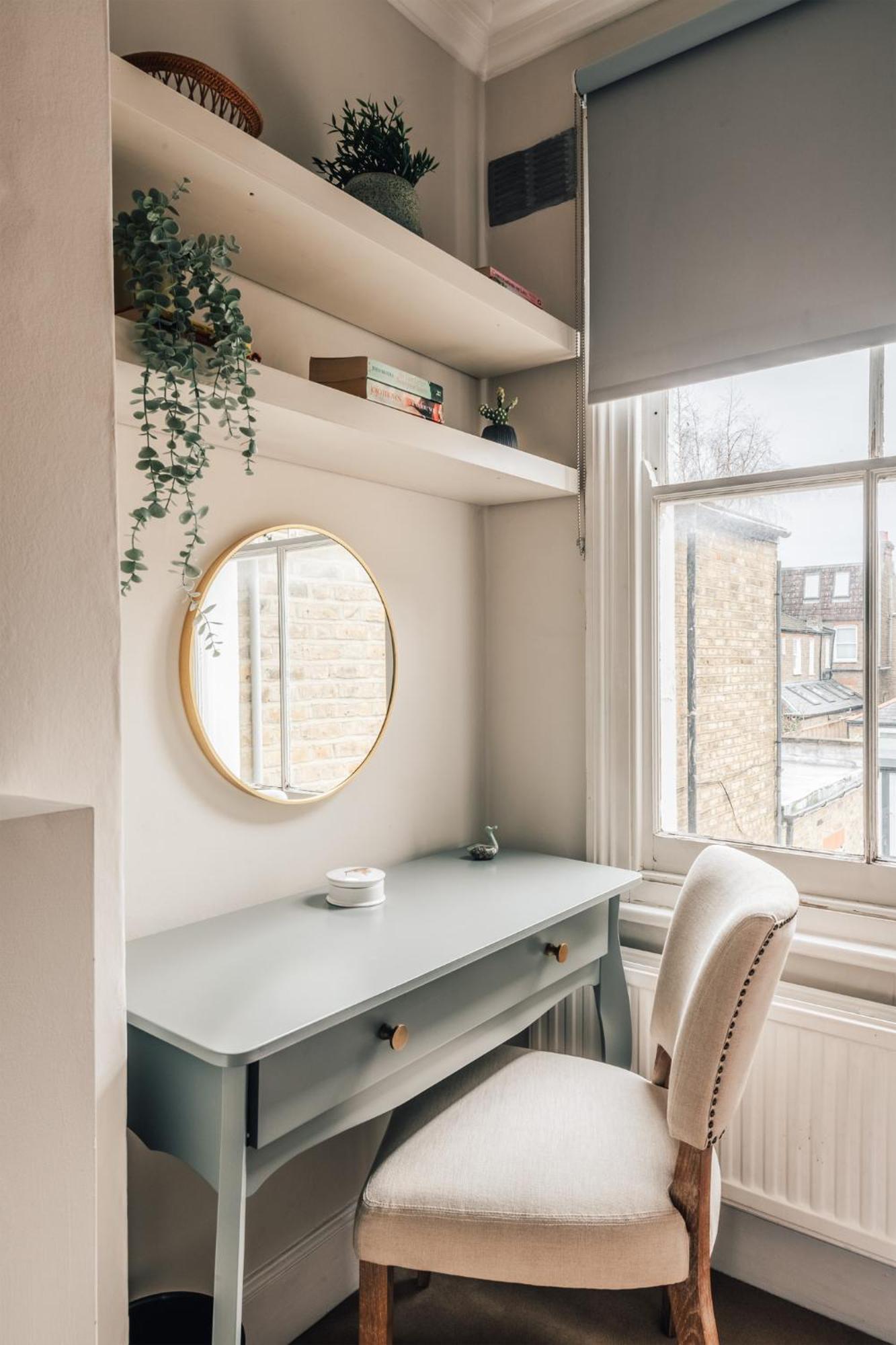 3 Bed, 2 Bath Stylish Flat