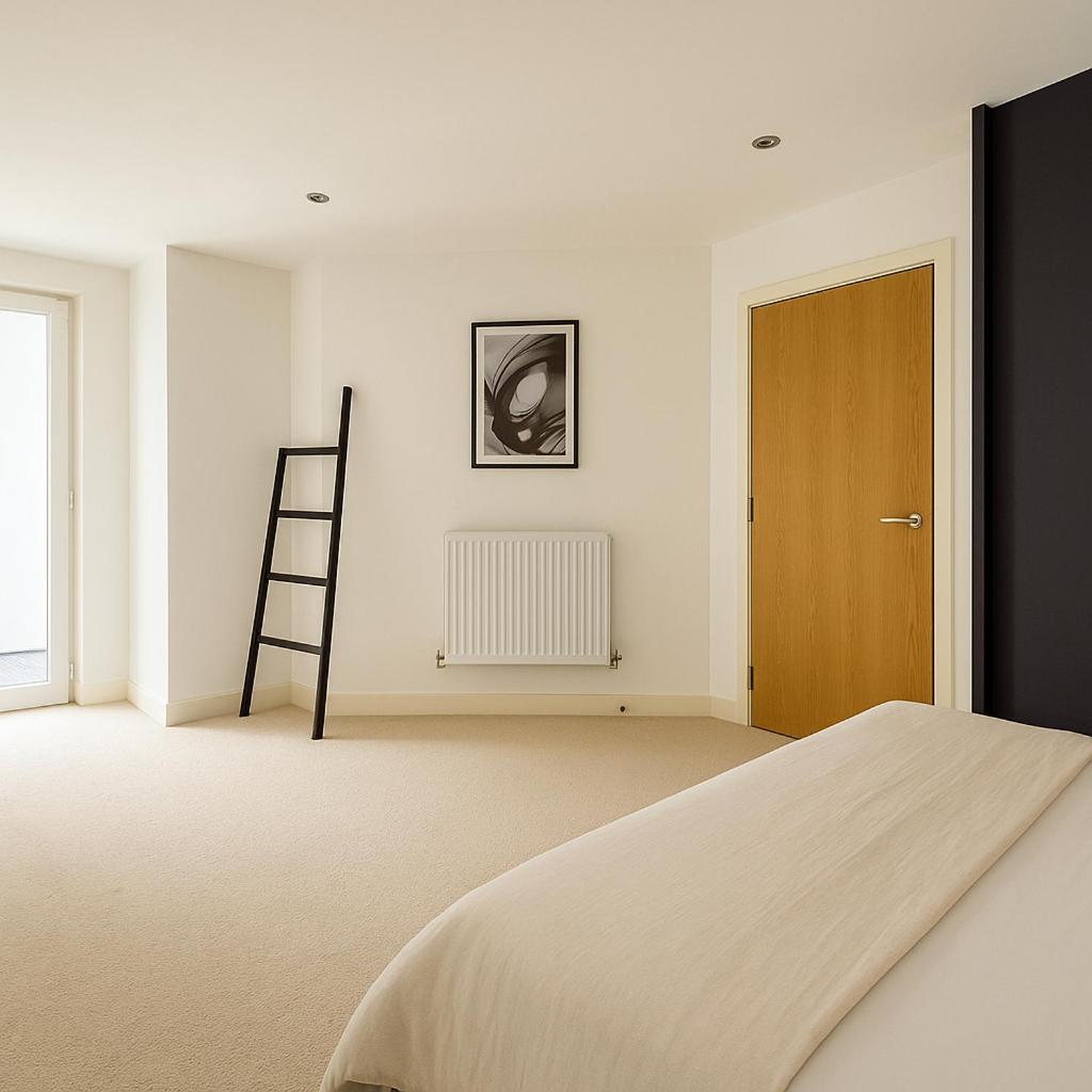 Riverside In The Heart Of Greenwich Apartment *
