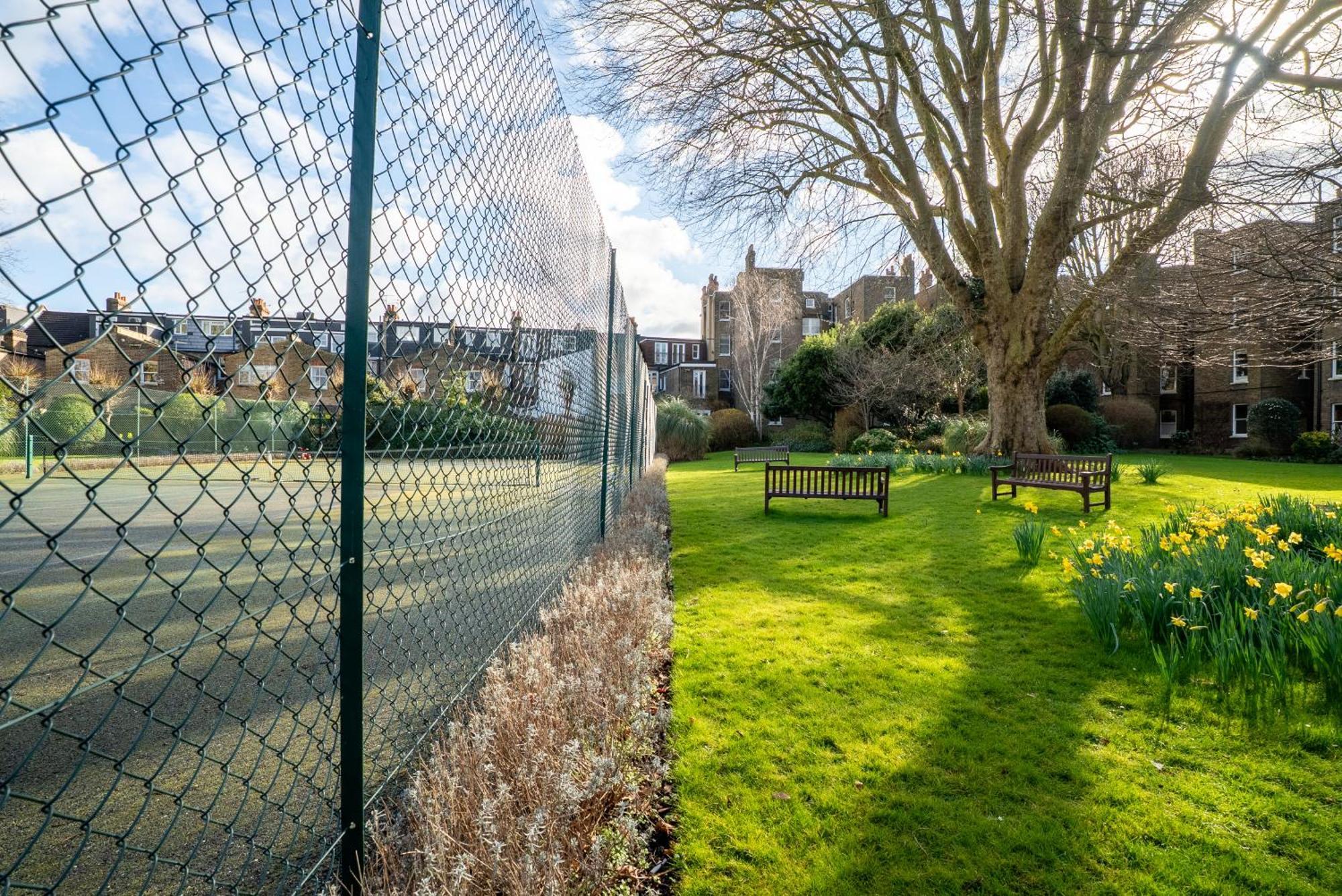 The Plush Putney Retreat * London