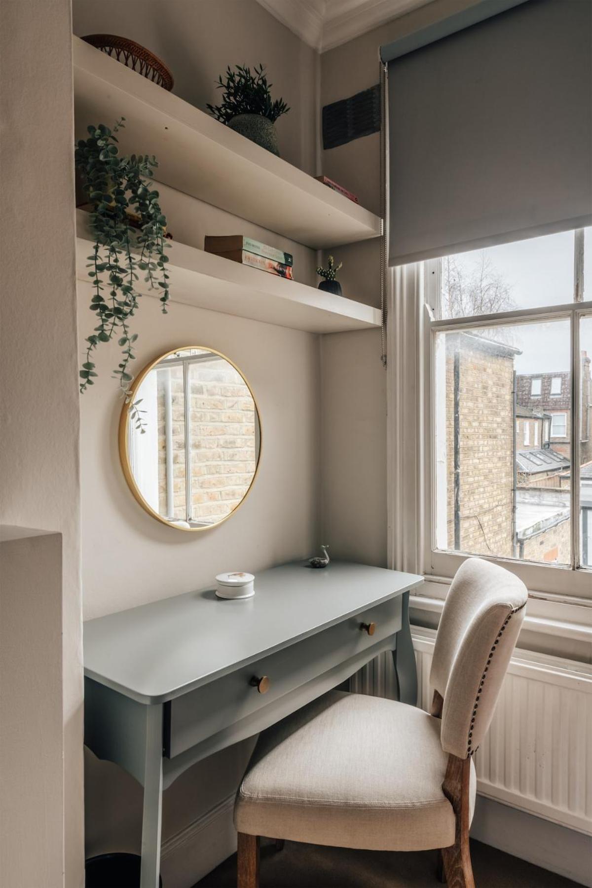 Apartment 3 Bed, 2 Bath Stylish Flat *