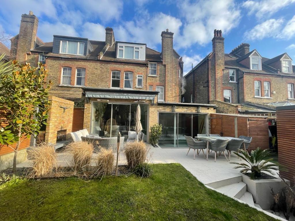 Independent Garden Study * London