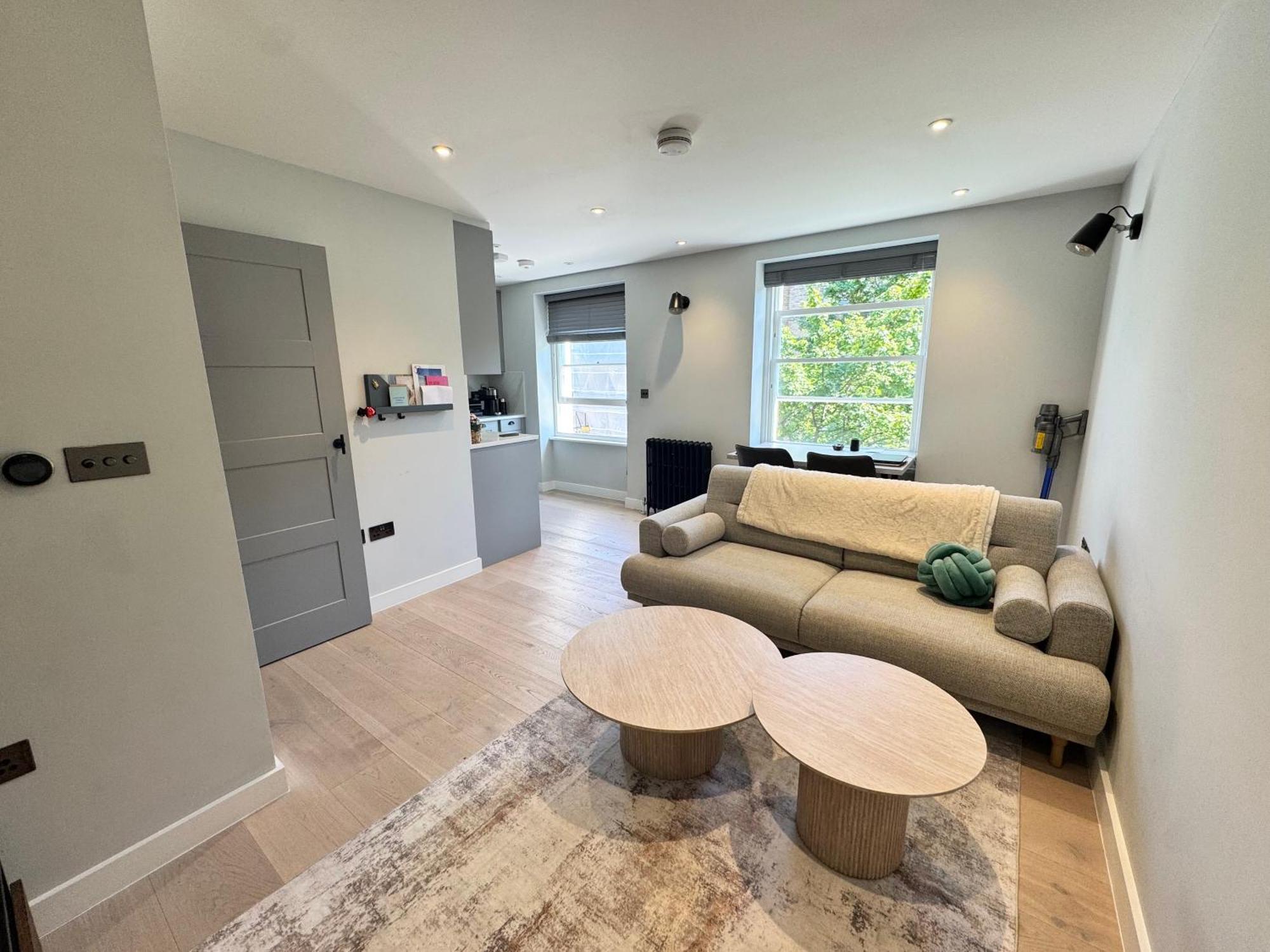 Apartment 5 Min Walk To Oxford Street *