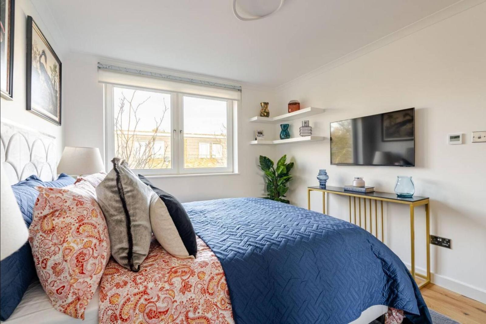 Holiday home Private And Gated Family - Sleeps 6 London