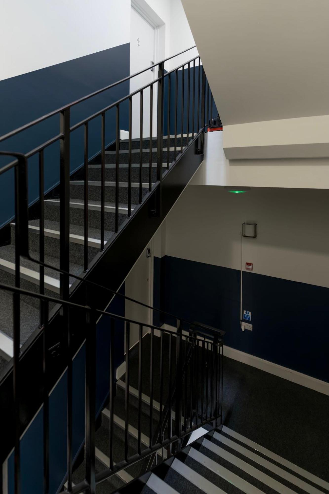 Stylish Modern By Aldgate East Station 2 Apartment