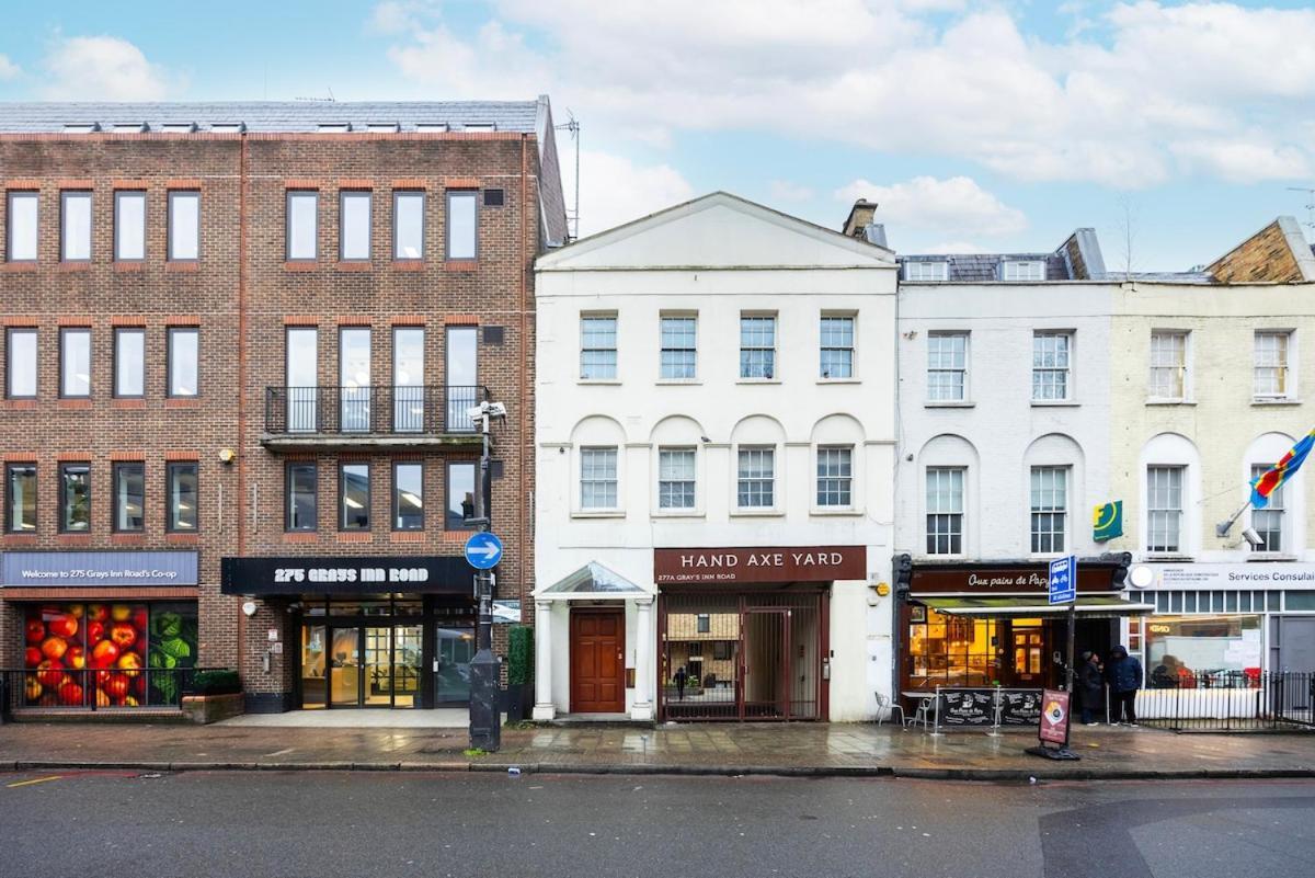 Apartment Location, Cosy & Convenient 2 Beds Flat