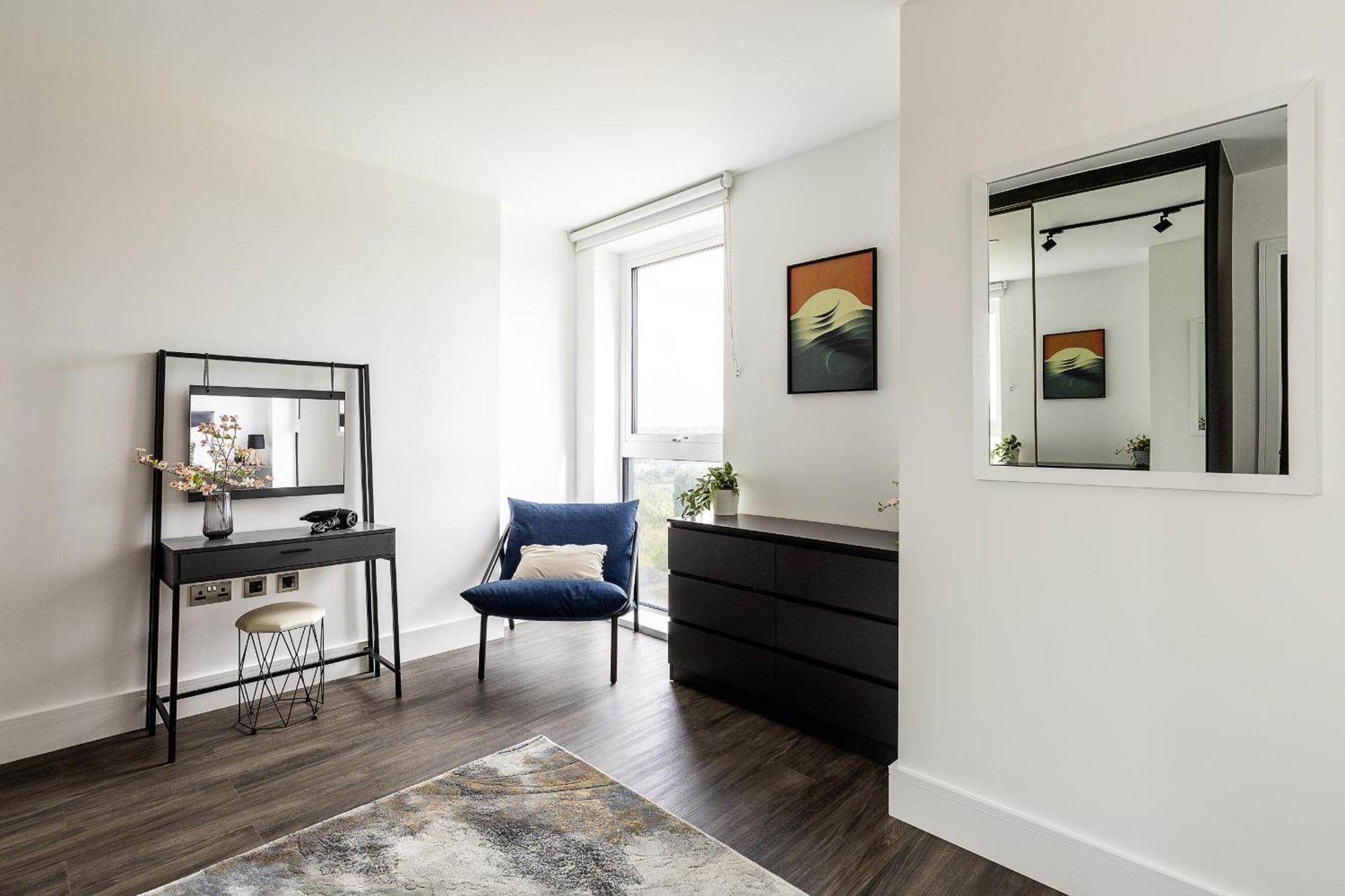 North Ken I - 1 Bedroom - 1 Bathroom - Balcony - Concierge * London