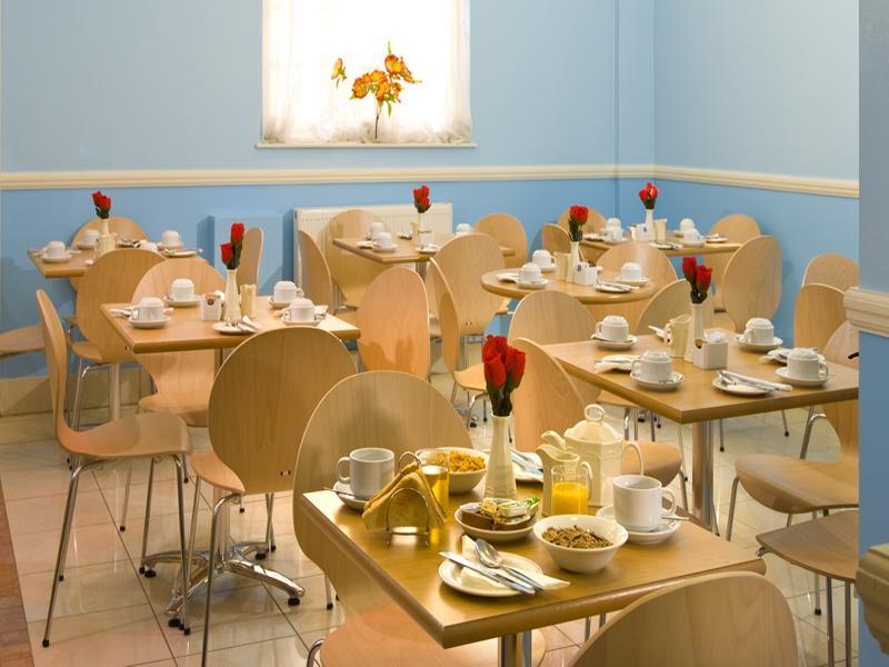 Hotel St George's Victoria 3*
