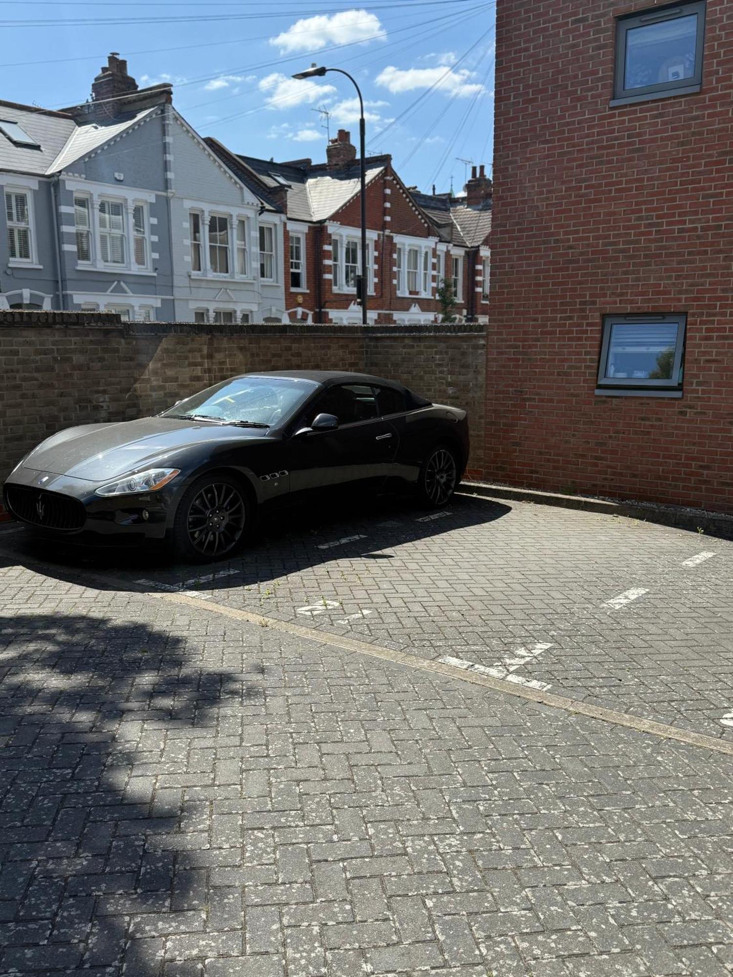 Highly Modern Secure In Fulham Chelsea