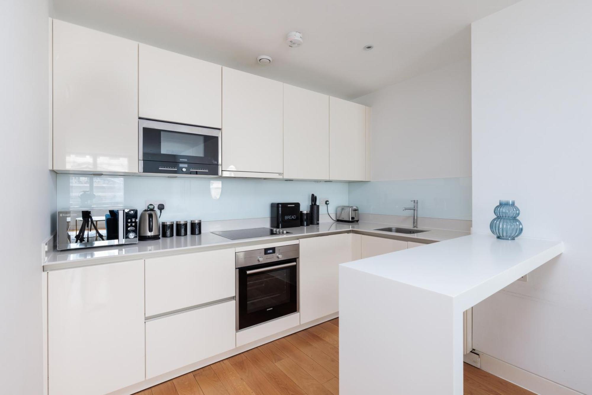 Luxury Let @ Apartment *