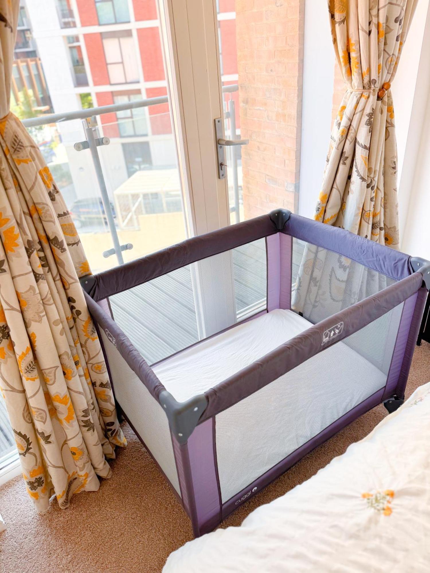 Family Stay London With Balcony In Battersea Power Station