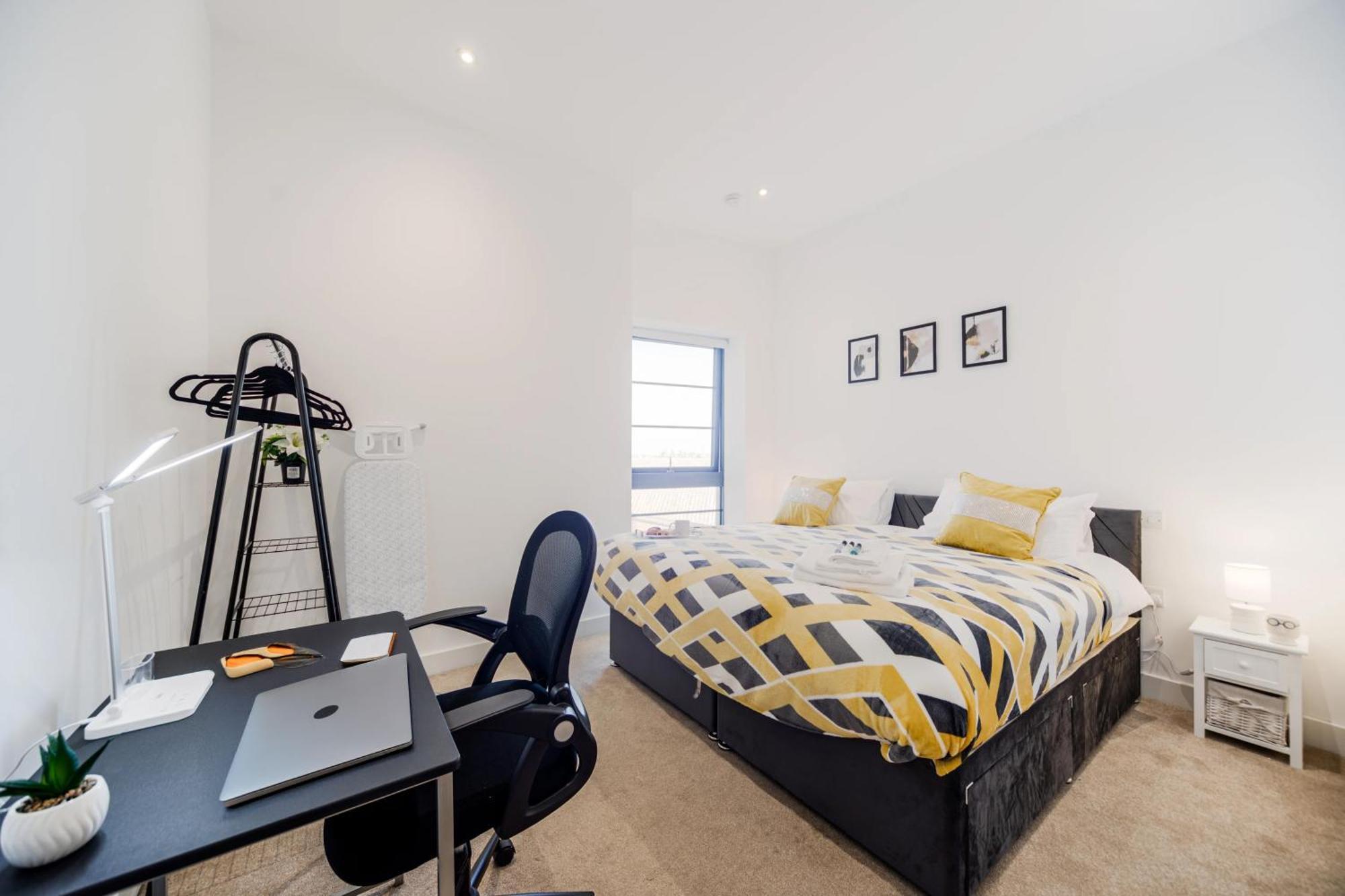 2 Bed Oasis Flat-o2-excel-canary Wharf- Shops- Trains -free Parking,wifi 500mb & Flex Check In * Londres