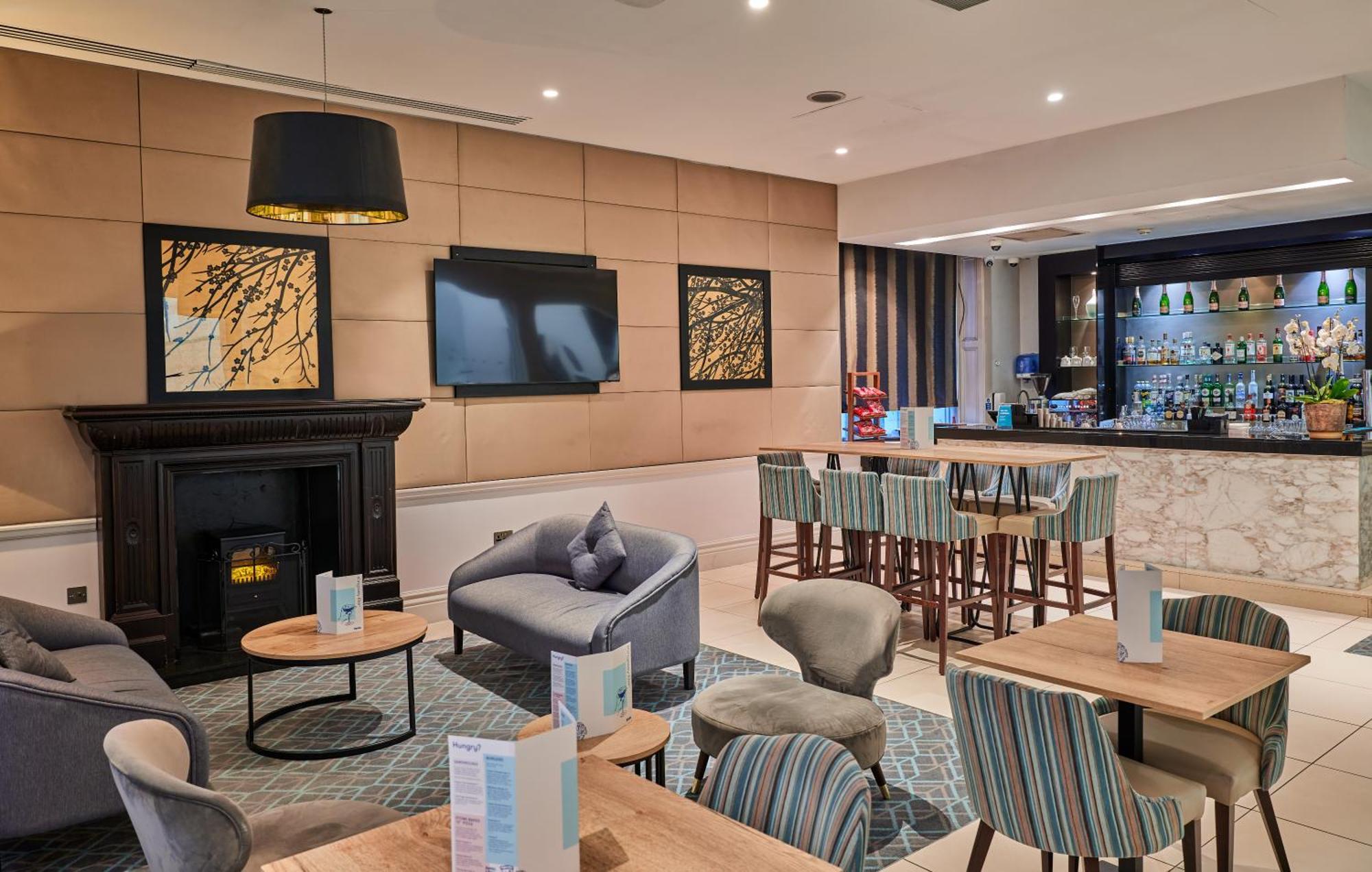 Thistle Holborn Hotel 4*