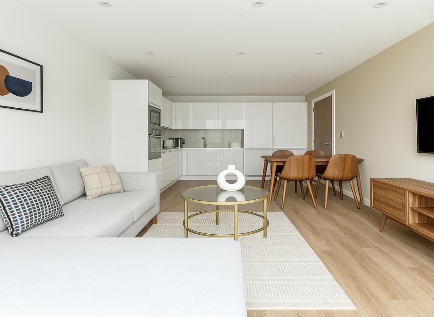 2 Bed Riverside Flat In Wandsworth Apartment