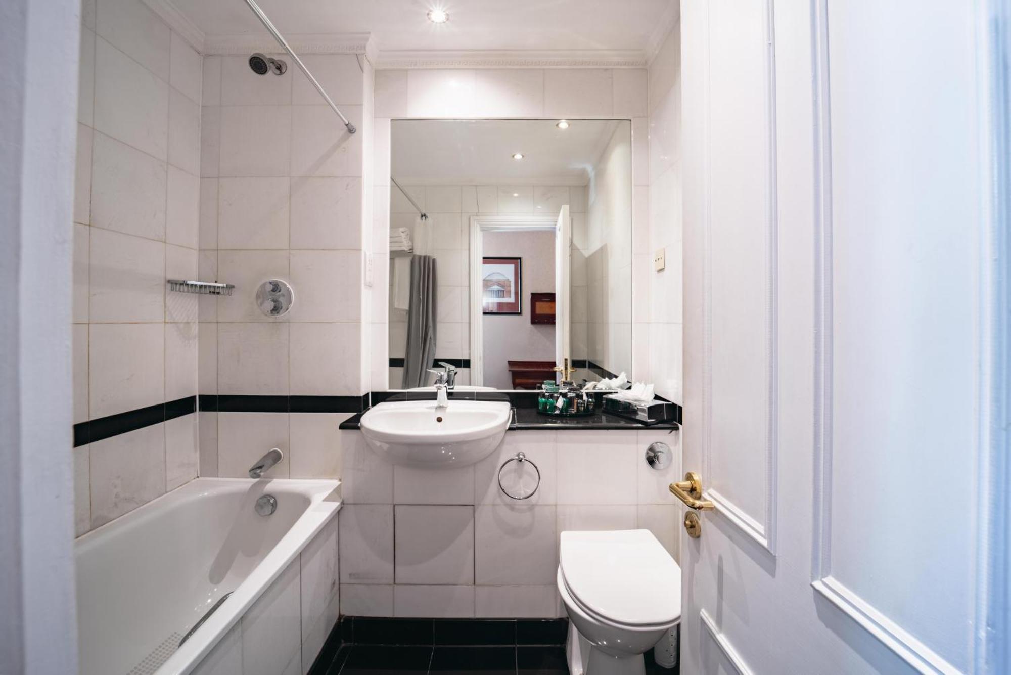 Grange Clarendon London