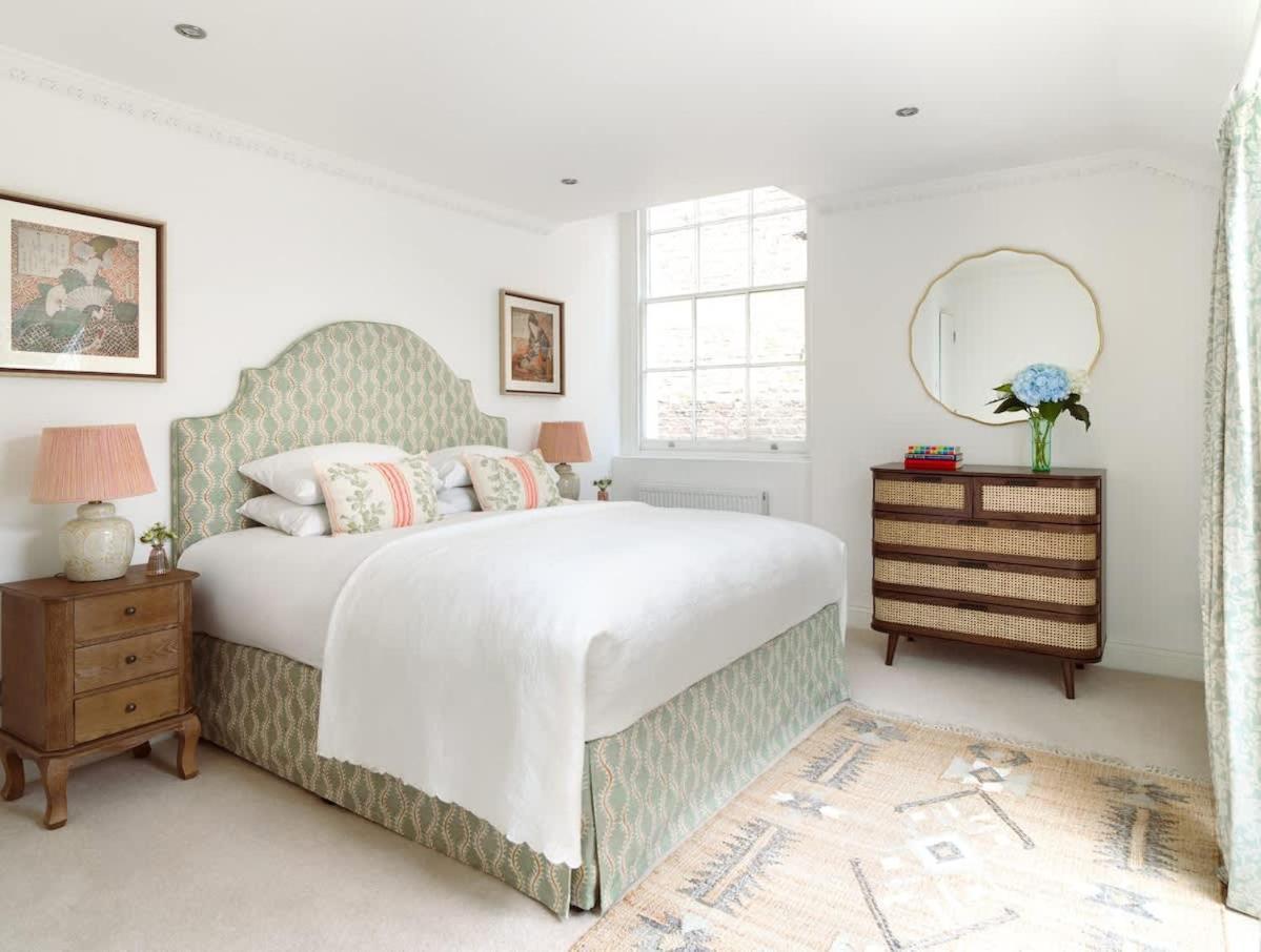 Luxurious 3-bedroom Notting Hill
