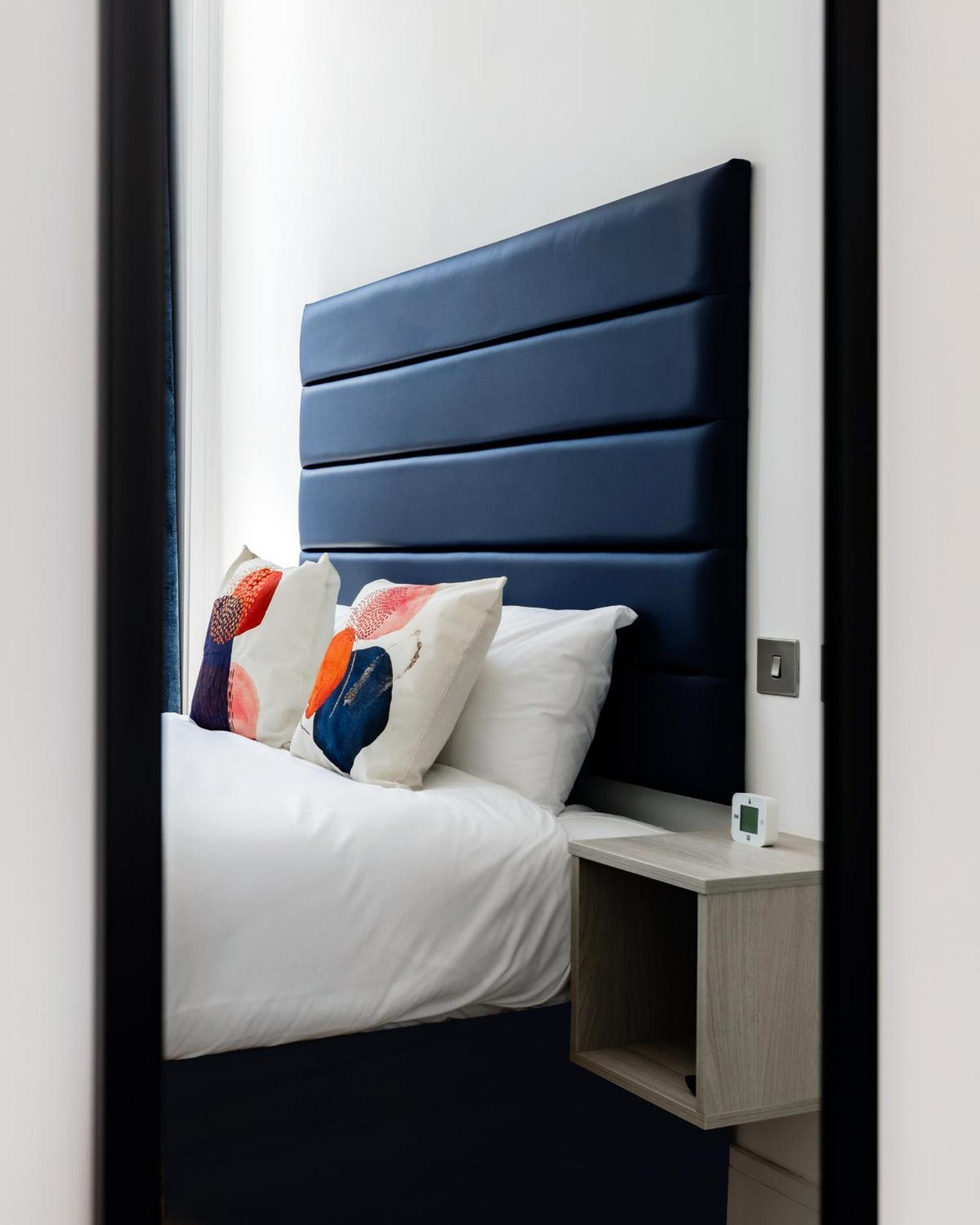 Upper Berkeley Hotel London